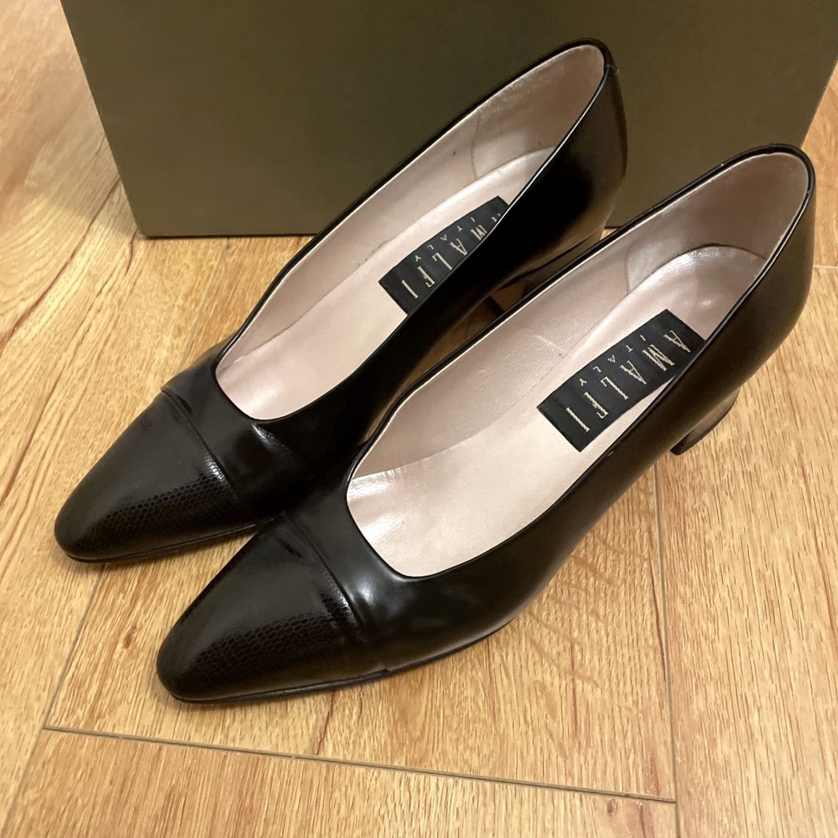 Vintage VINTAGE Amalfi Pump Leather 2in Heel Black 90s 7AAA Women’s Shoes Size US 7 / IT 37 - 3 Thumbnail