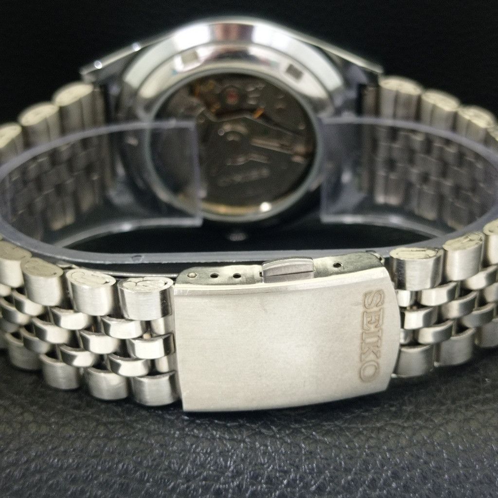 Seiko REFURBISHED VINTAGE SEIKO 5 AUTO JAPAN MENS WATCH a441710 Size 38 - 2 Thumbnail