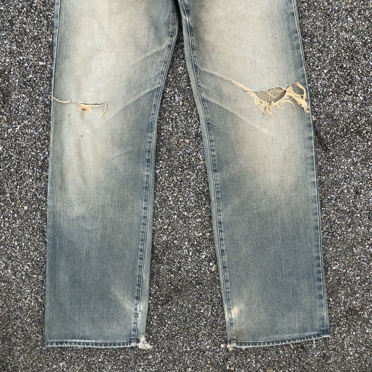 Vintage Vintage Wrangler Blue Bell distressed Selvedge denim Size US 33 - 9 Thumbnail