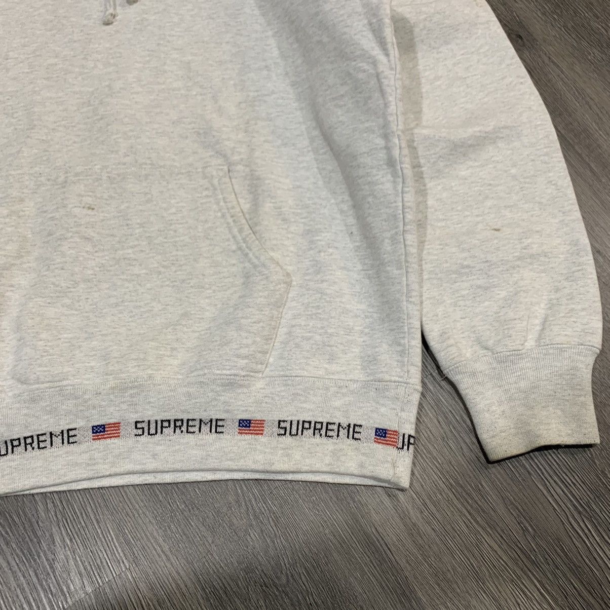 Supreme Supreme FW15 Logo Rib Hooded Sweatshirt Grey Size US XL / EU 56 / 4 - 4 Thumbnail