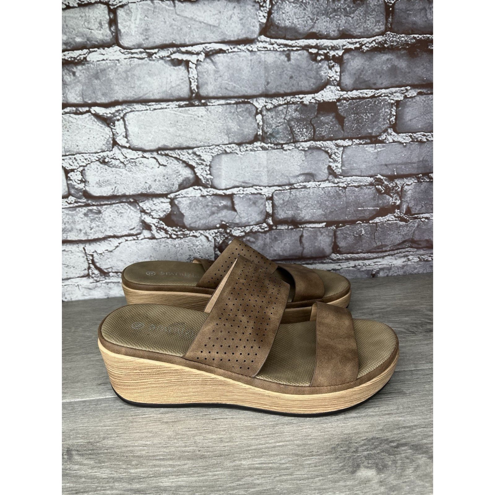 Patricia Rae Patrizia Brown Leather Perforated Slip On Wedge Sandals Wome Size US 10.5 / IT 40.5 - 1 Thumbnail