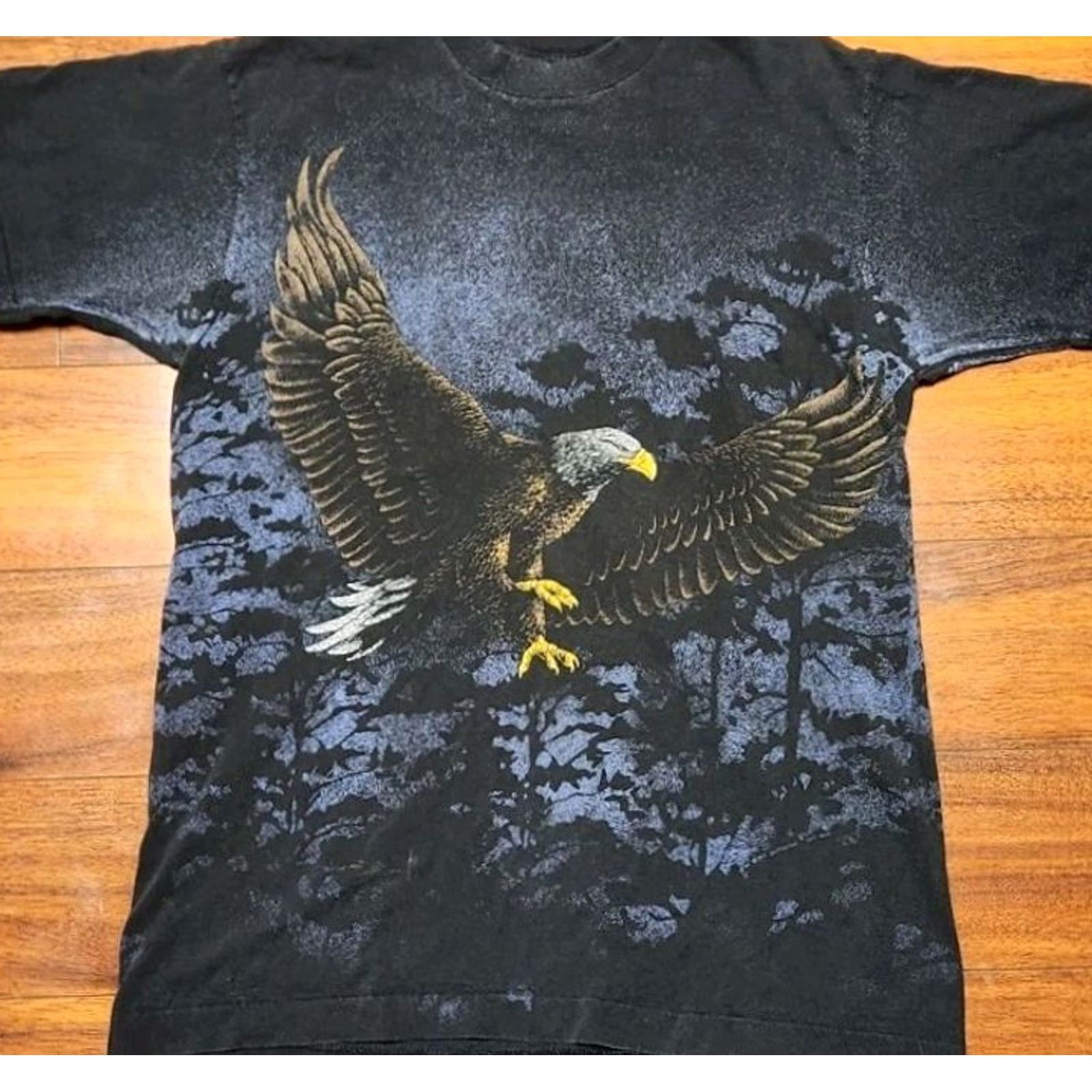 Fruit Of The Loom VINTAGE 1994 Eagle T Shirt Mens M Fruit of The Loom USA Flying AOP Graphic 90s Native Wild Life Black Cotton Logo Short Sleeve Crew Neck Mens Size US M / EU 48-50 / 2 - 6 Thumbnail
