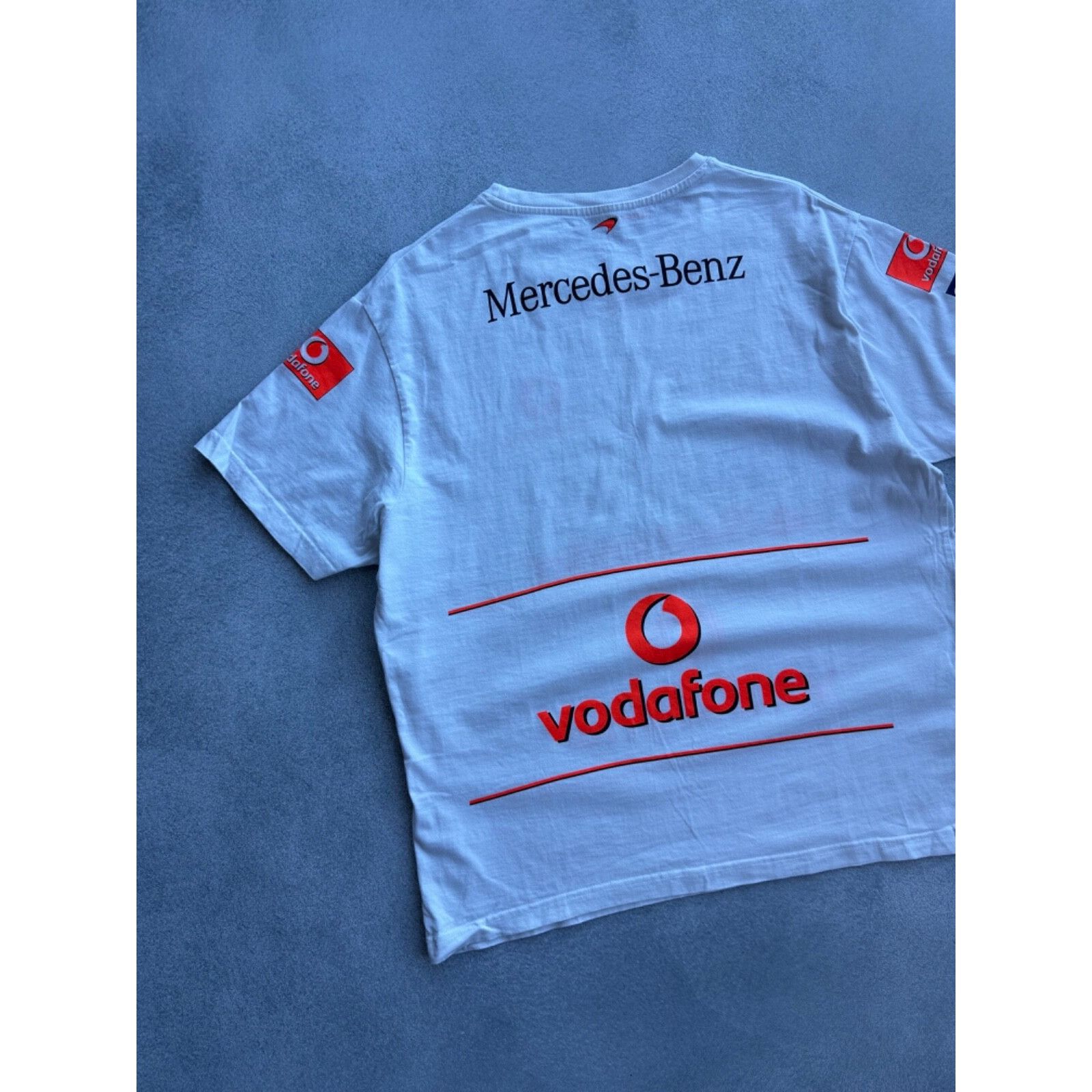 Vintage Vodafone McLaren Mercedes Formula Uno Racing T-shirt Size US M / EU 48-50 / 2 - 7 Thumbnail