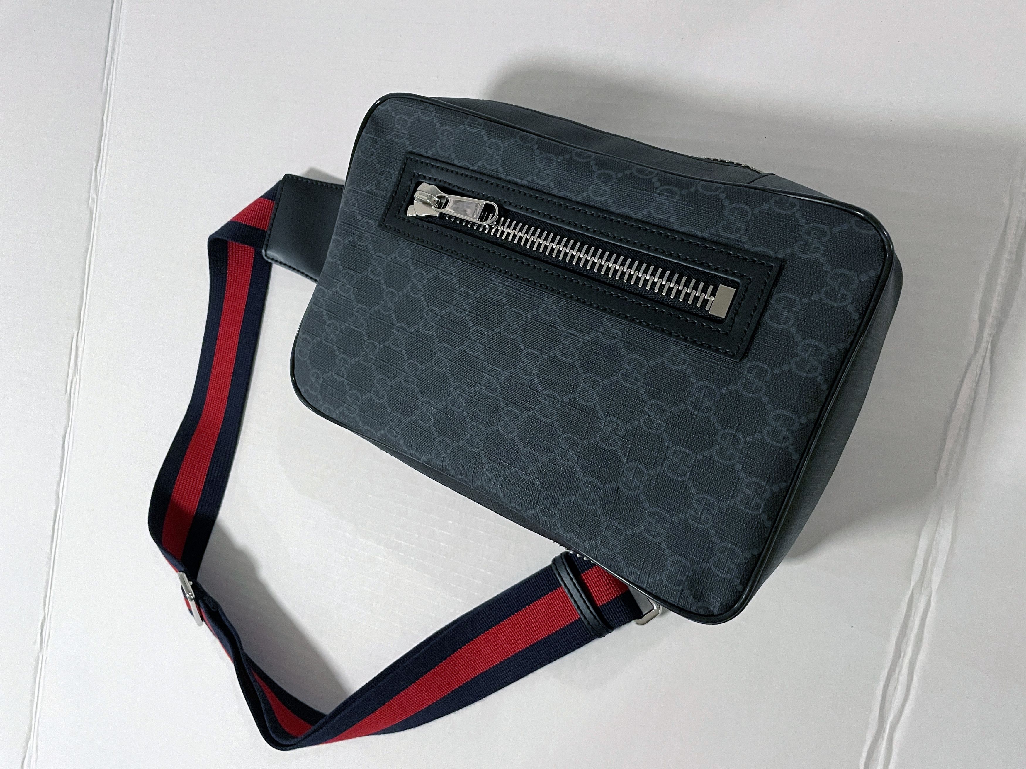 Gucci Gucci Black Sling Backpack *Authentic* Size ONE SIZE - 4 Thumbnail