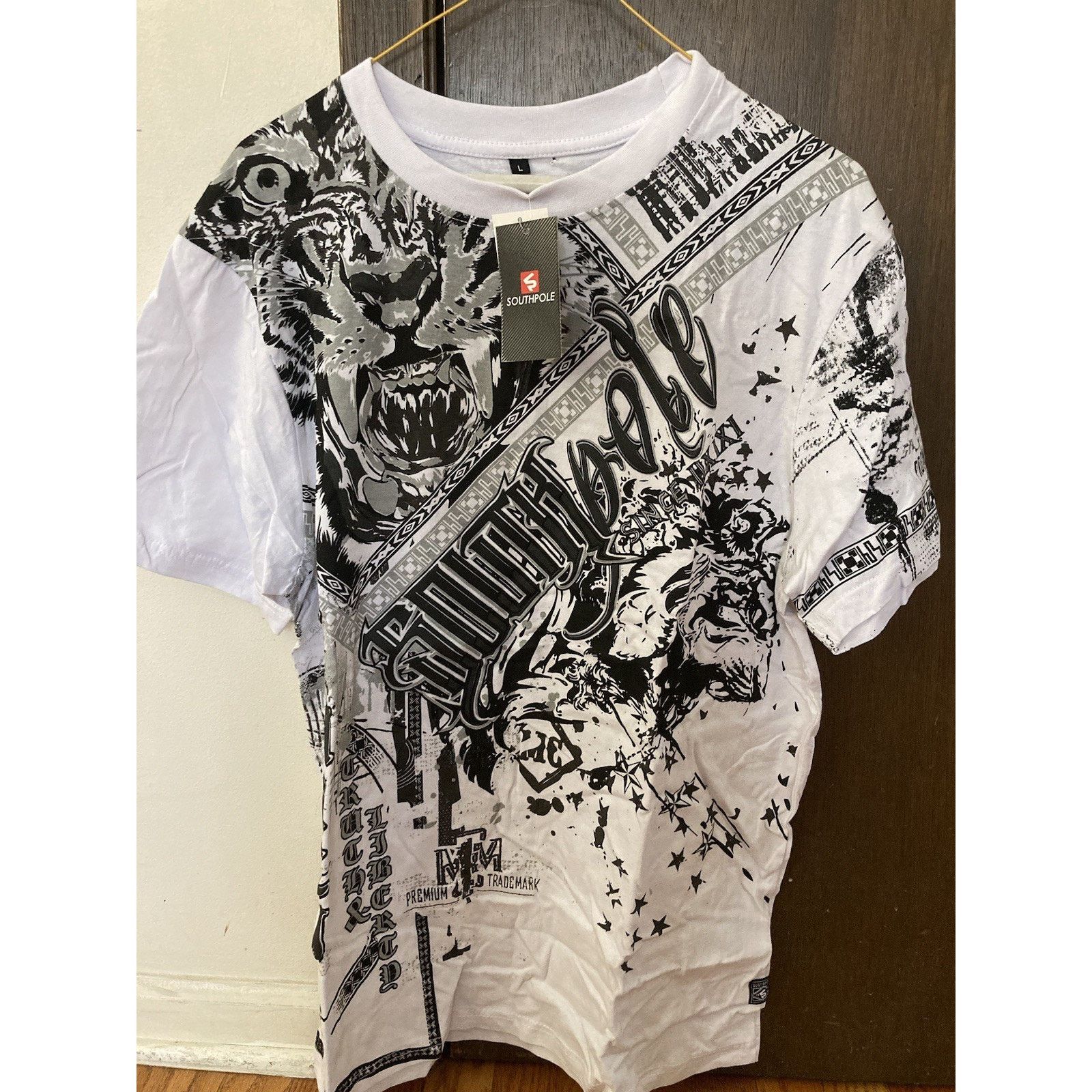 Southpole NWT Southpole Tiger Print Graphic Tee L Streetwear Grunge Size US L / EU 52-54 / 3 - 1 Thumbnail