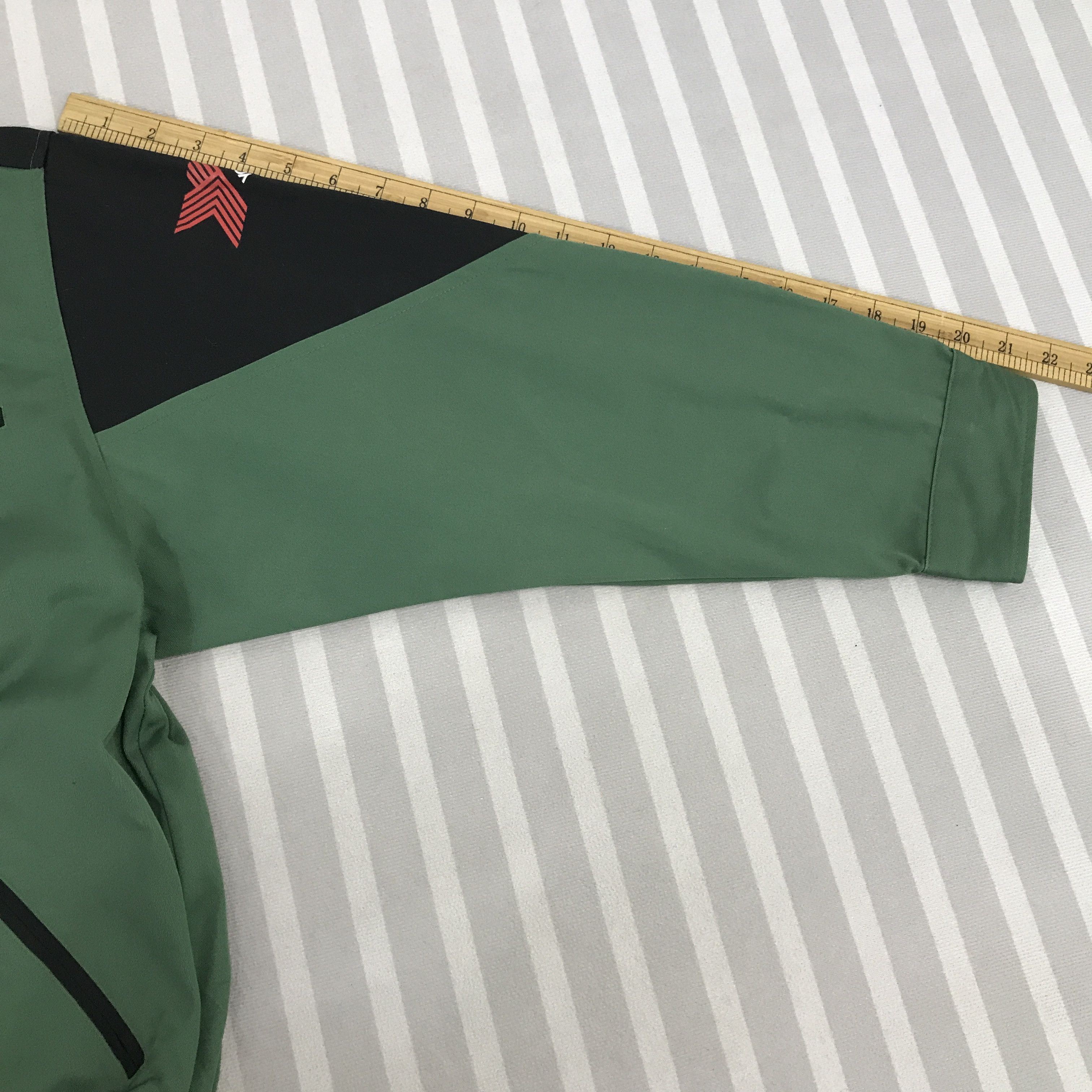 Japanese Brand × Vintage Vintage Yokohama x Nismo nissan Racing team Jacket Size US L / EU 52-54 / 3 - 6 Thumbnail