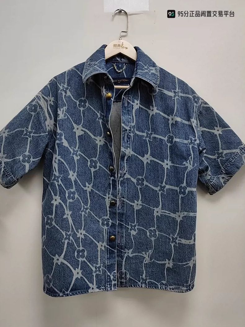 Louis Vuitton Louis Vuitton SS24 Logo Printed Lapel Single Breasted Deni Size US XS / EU 42 / 0 - 1 Thumbnail