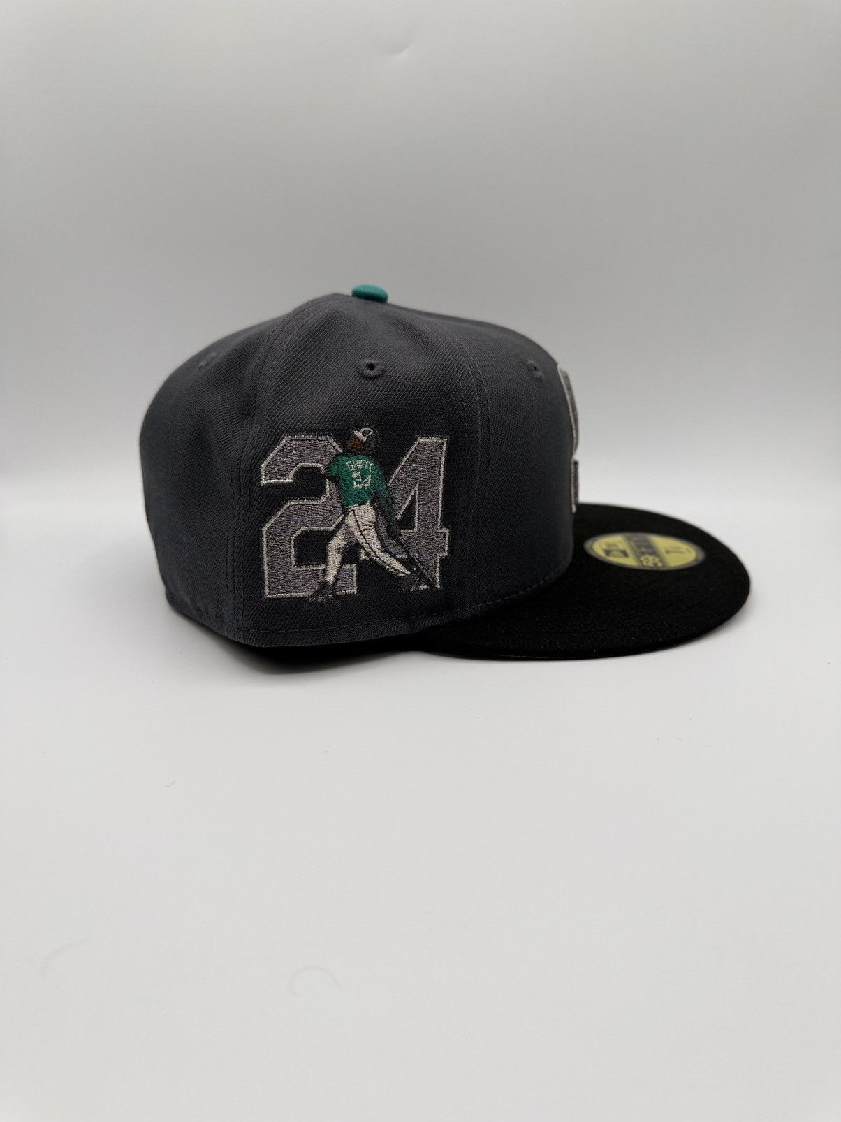 New Era Seattle Mariners New Era 59FIFTY Fitted – Size 7 1/8 Size ONE SIZE - 8 Thumbnail