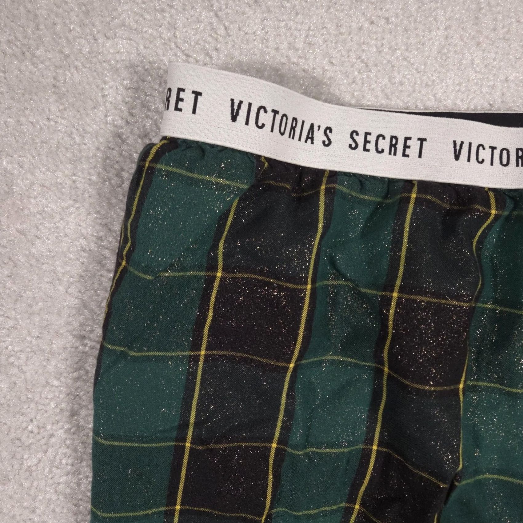 Victoria's Secret Victoria's Secret Pajama Pants Womens Large Green Plaid Glitter Logo Waist L/G/170/80A Womens Size 36" / US 14 / IT 50 - 4 Thumbnail