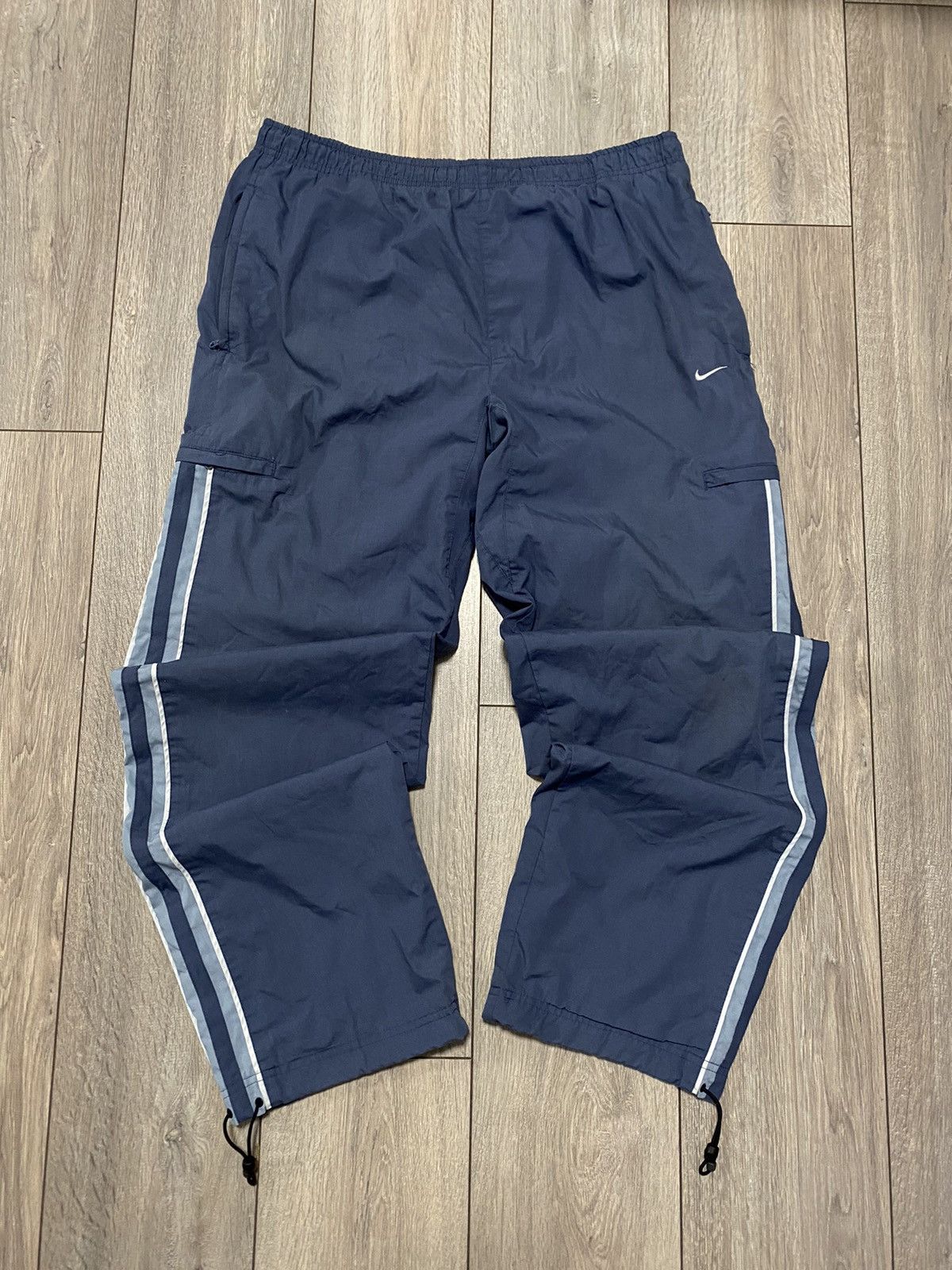 Nike Vintage Nike Track Pants Nylon Baggy Double Swoosh Hype Y2K Size US 38 / EU 54 - 1 Thumbnail