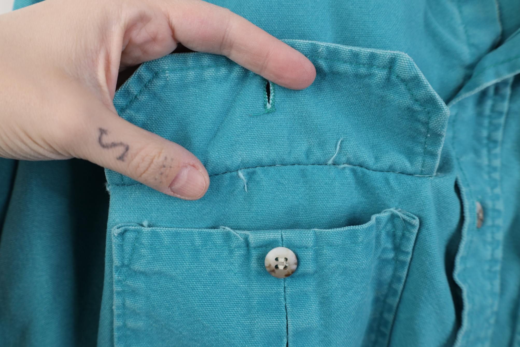 Cabelas Vintage 90s Cabelas Chamois Cloth Collared Button Shirt Teal Size US L / EU 52-54 / 3 - 11 Thumbnail