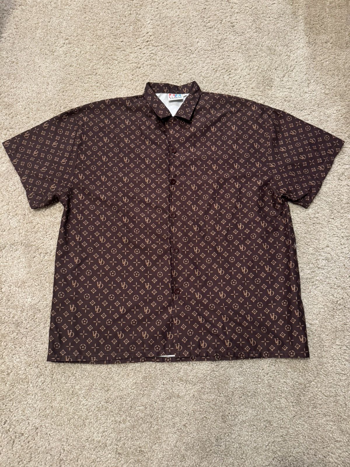 Vandy The Pink Vandy the Pink monogram shirt Size US L / EU 52-54 / 3 - 1 Preview