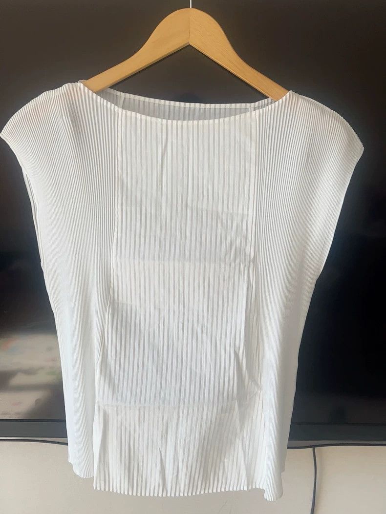 Issey Miyake issey miyake size:2 Pleated and spliced short sleeves 2505 Size XXS / US 00 / IT 34 - 1 Thumbnail