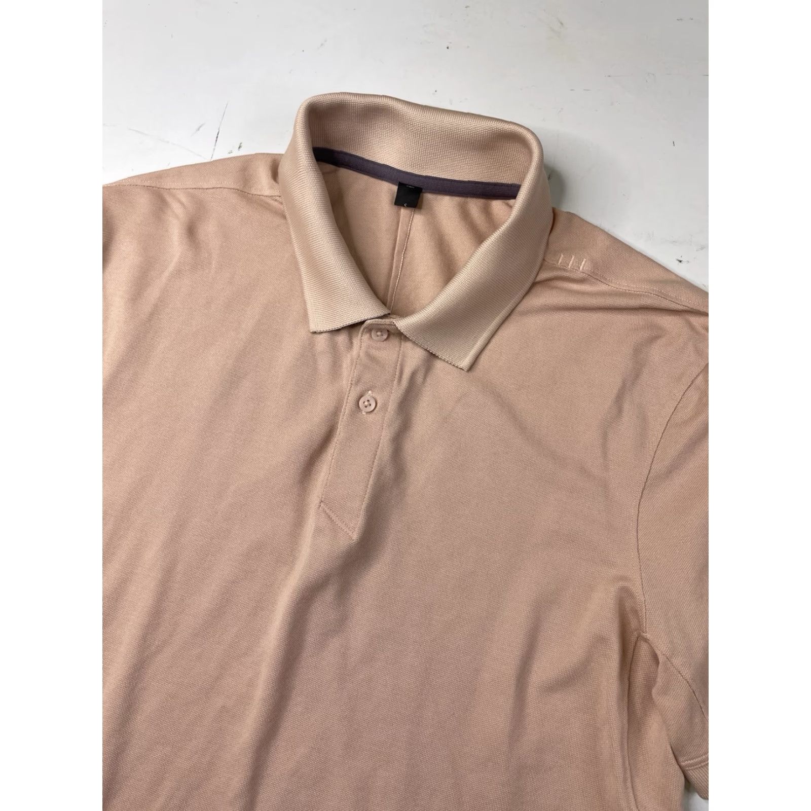 Lululemon VINTAGE Lululemon Breathable Polo Shirt Men’s Small Pink Athletic Performance Shirt (S) Size US S / EU 44-46 / 1 - 2 Thumbnail
