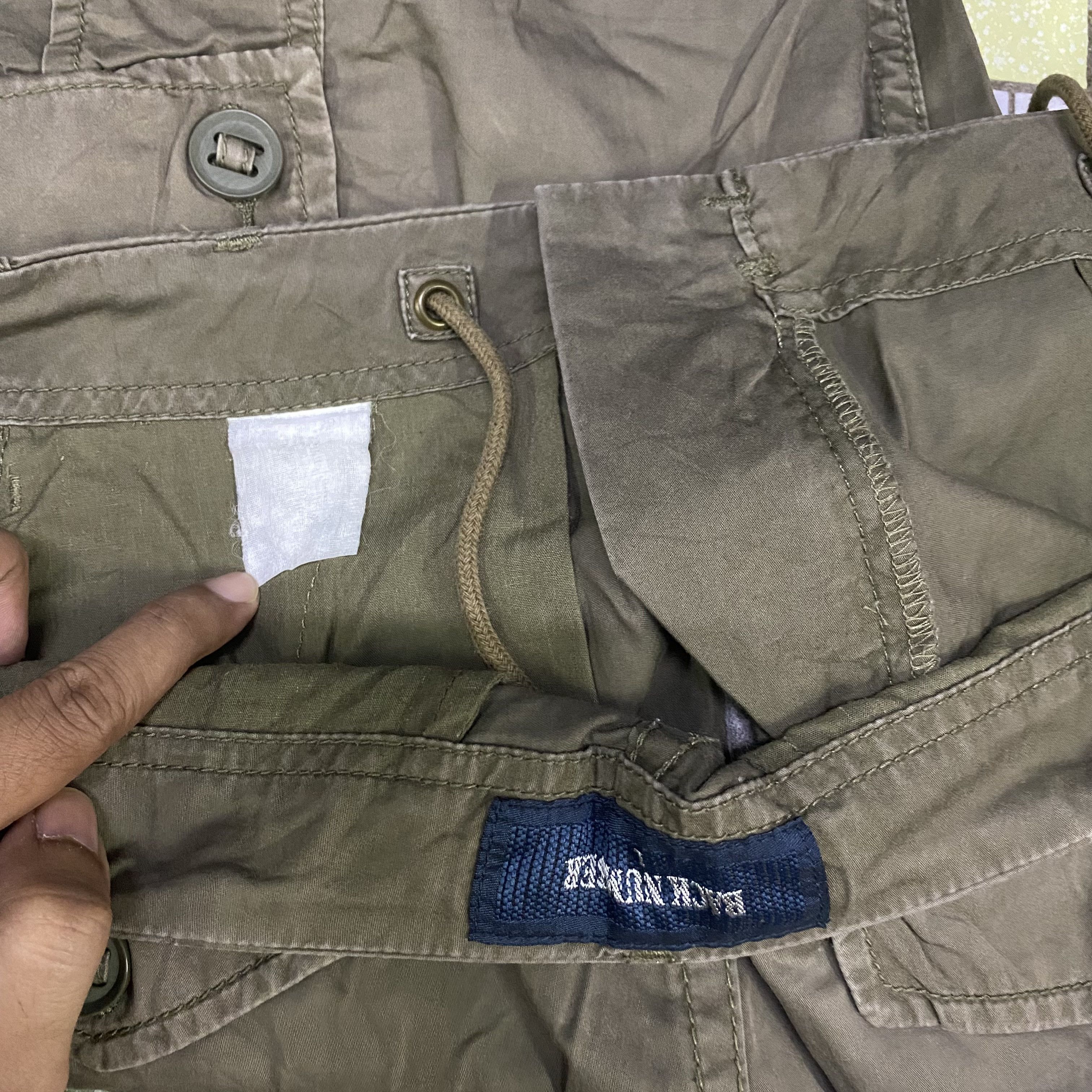 Japanese Brand Vintage Japanese Brand 33x32 Tactical Cargo Pants Size US 33 - 16 Thumbnail