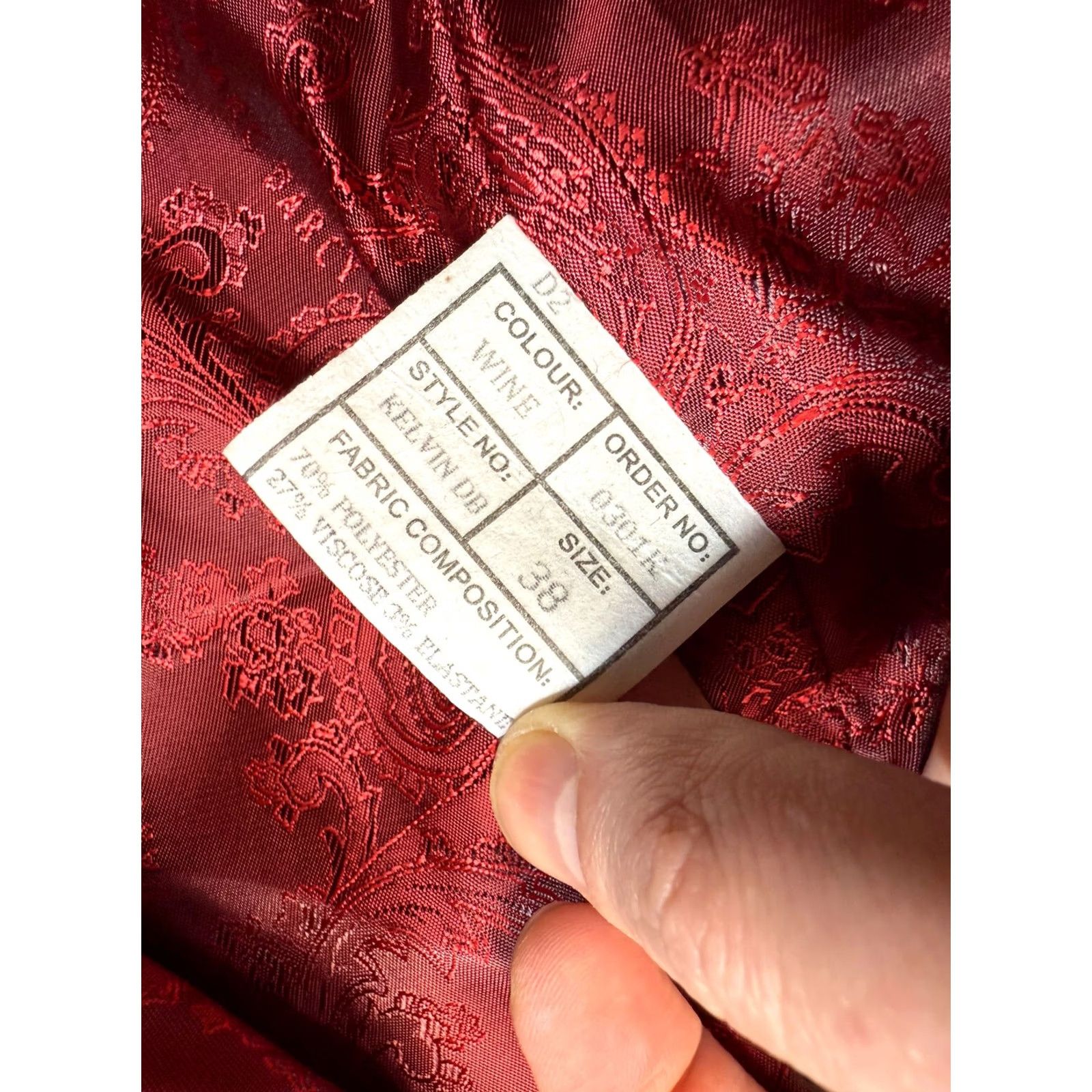 Marcs Marc Darcy Kelvin Red Paisley Vest Waistcoat Mens 38 Suit Gilet Vest Style 3 Piece Mens Size 38 Red Paisley Pattern Shirtless? Size US XXS / EU 40 - 7 Thumbnail