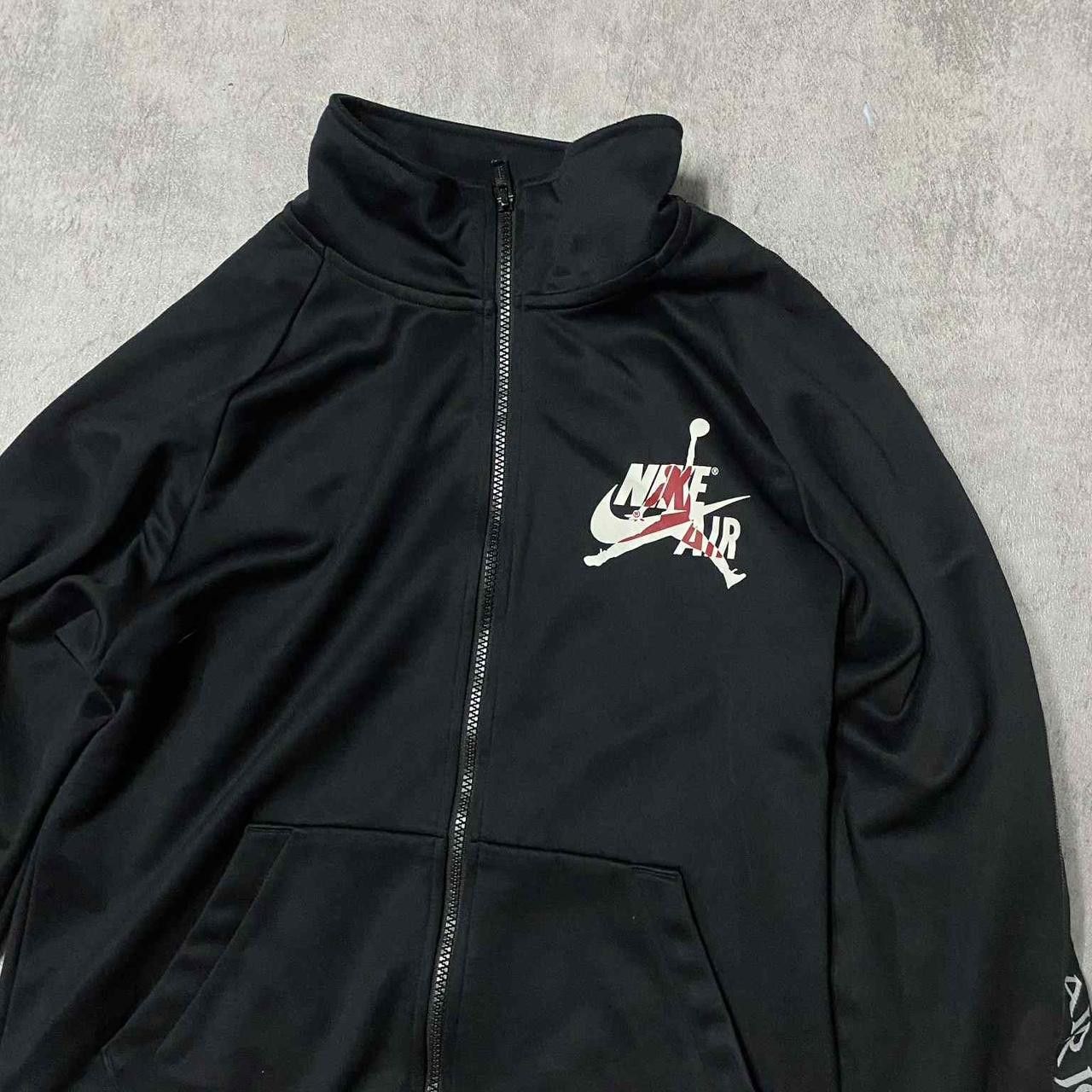 Nike Black and white Nike Air Jordan track jacket Size US S / EU 44-46 / 1 - 2 Thumbnail
