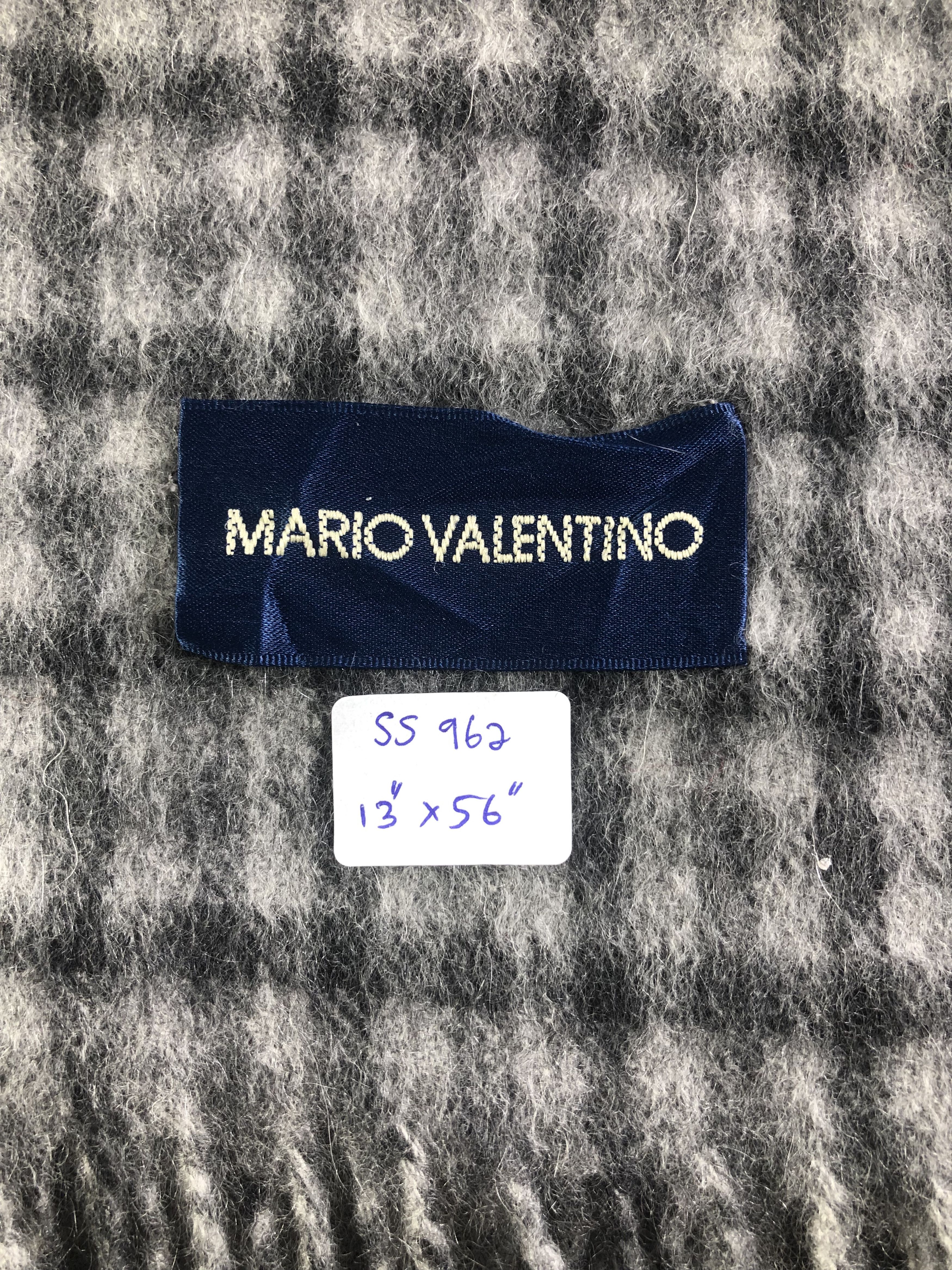 Vintage Mario Valentino Scarf / Muffler / Neckwear Size ONE SIZE - 4 Thumbnail