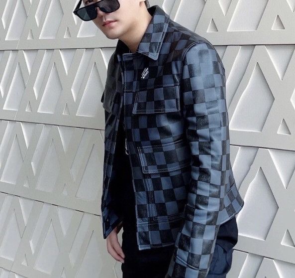 Louis Vuitton Louis Vuitton Checkerboard leather coat Checkerboard leathe Size US L / EU 52-54 / 3 - 7 Thumbnail