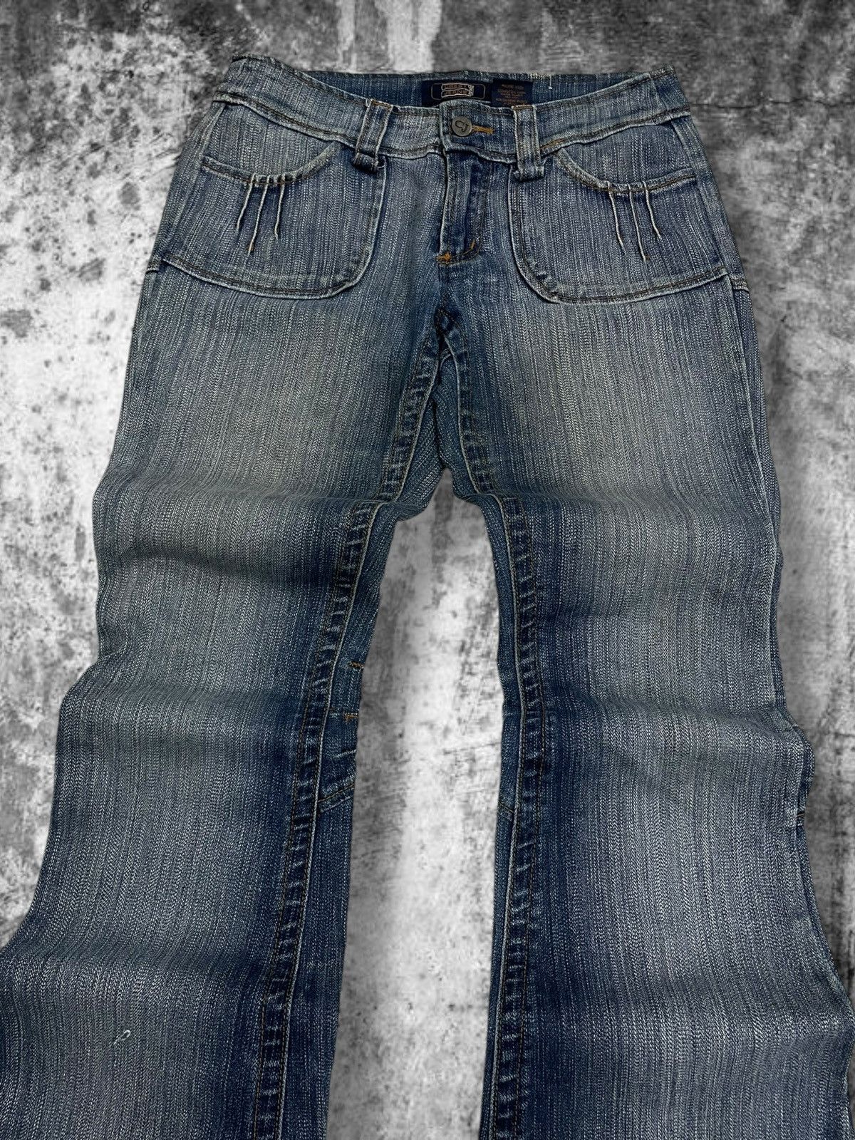 Japanese Brand Vintage Japan Designer 90’s Crest Jeans Flared Trible Denim Size US 29 - 4 Thumbnail