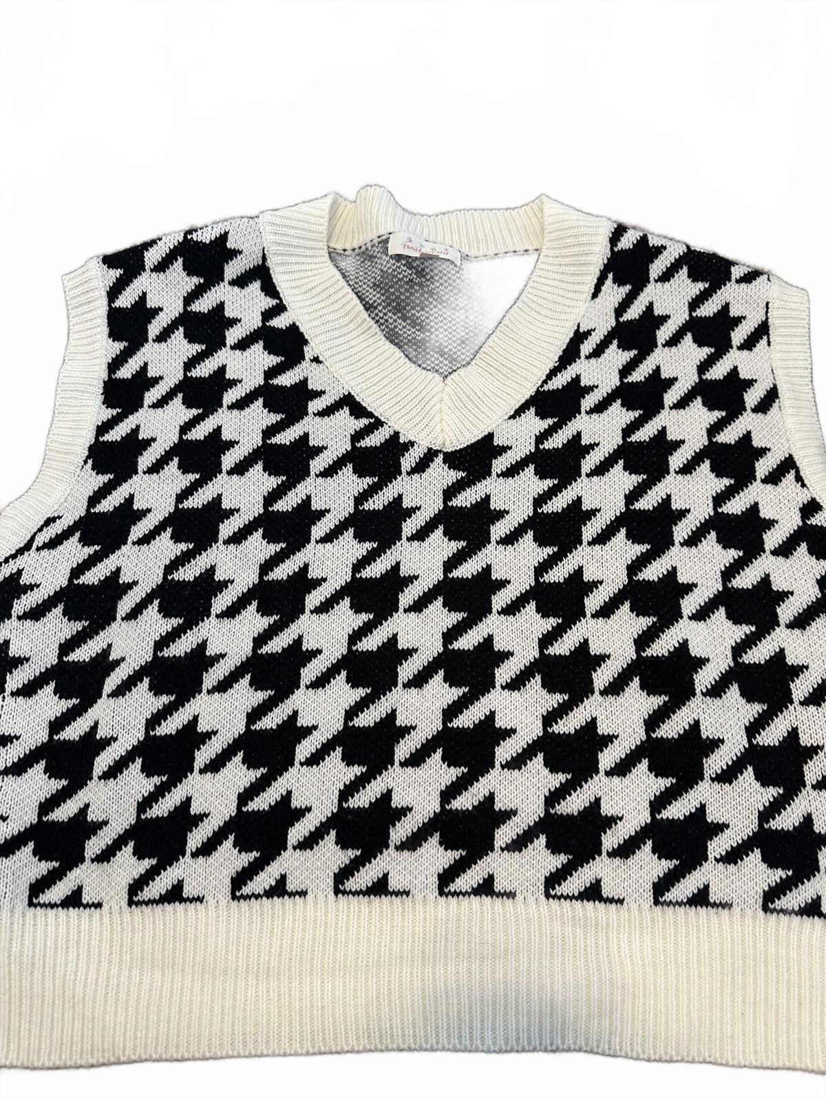 Designer Sweet Generous Houndstooth Sweater Vest Size XL / US 12-14 / IT 48-50 - 1 Thumbnail