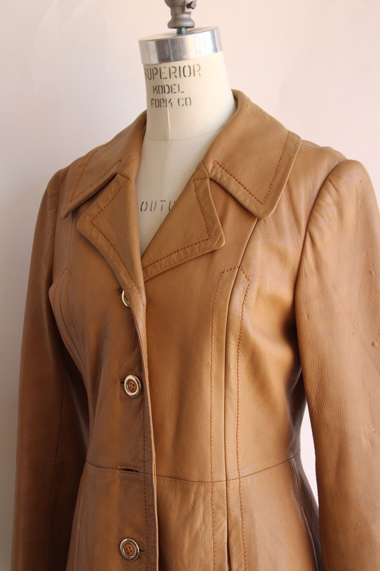 Vintage Vintage 1970s Jacket, Danaya Tan Leather, Dagger Collar, Ma Size M / US 6-8 / IT 42-44 - 7 Thumbnail