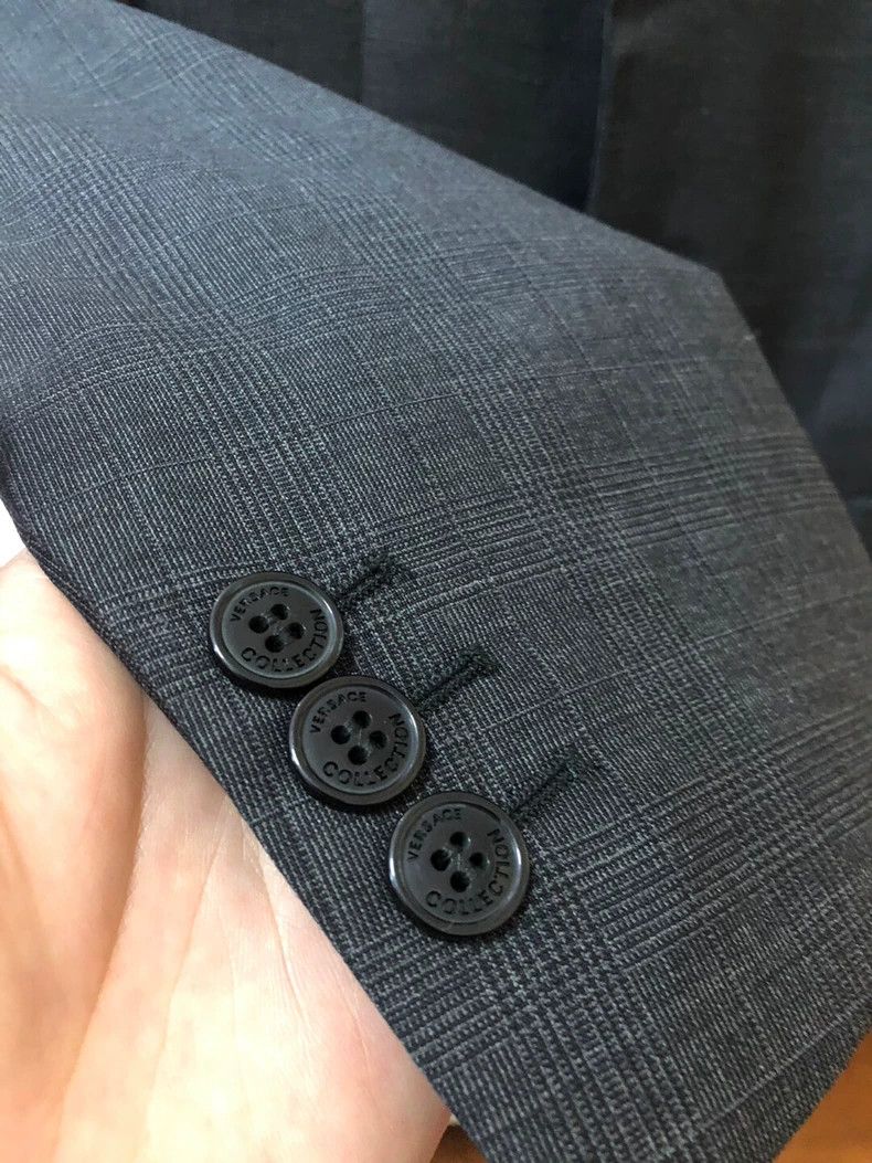 Versace Versace Grey suit formal attire Size US S / EU 44-46 / 1 - 3 Thumbnail