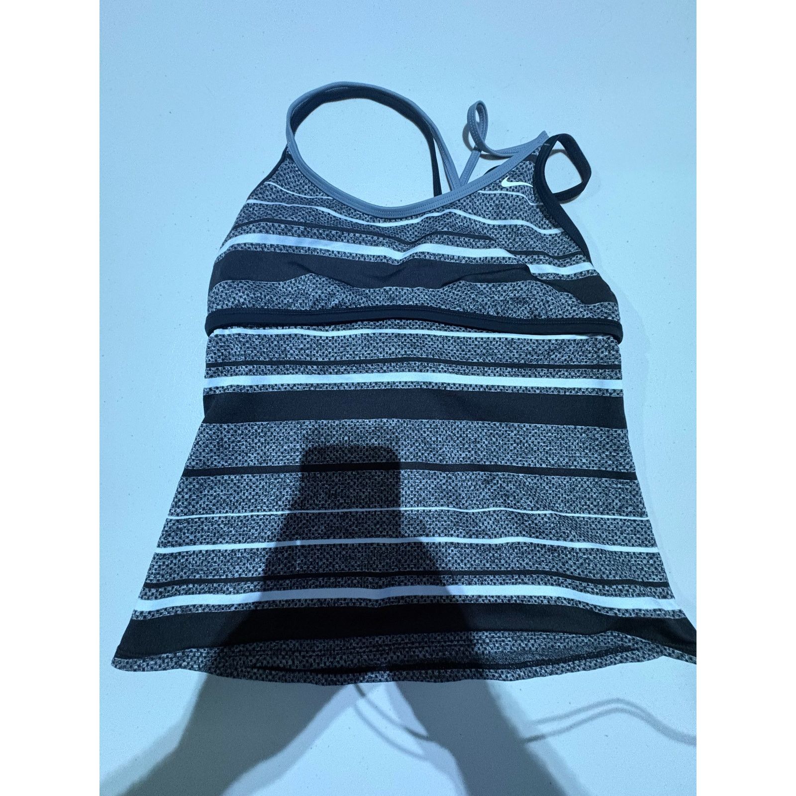 Nike Nike Women’s Dri Fit Tank Top Built In Bra Size Medium Size M / US 6-8 / IT 42-44 - 2 Thumbnail