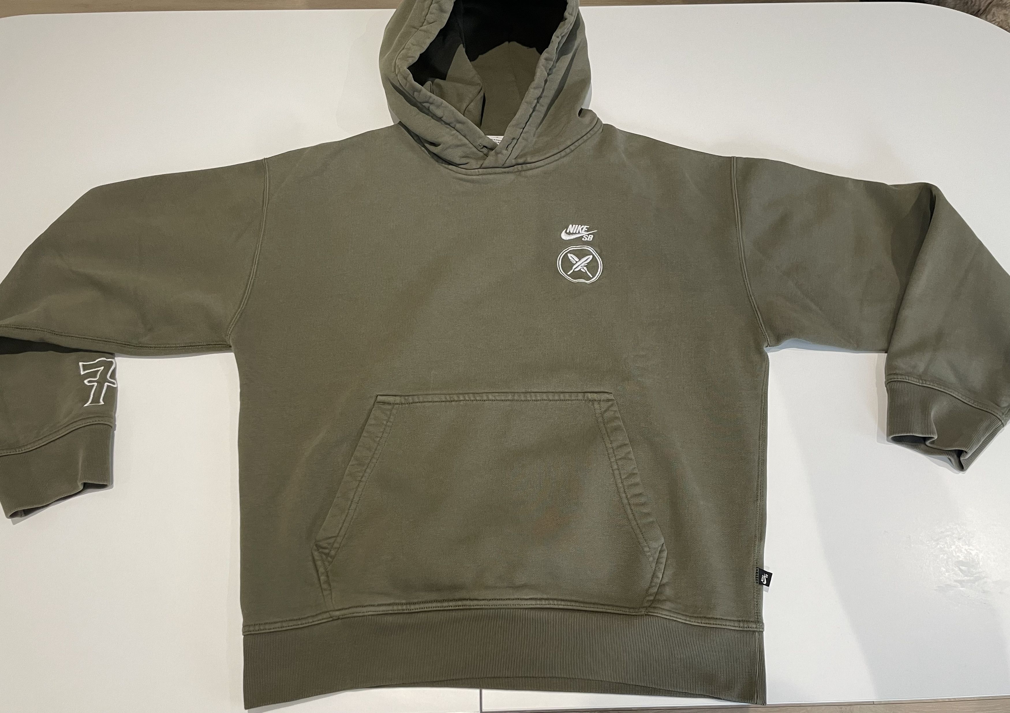 Nike Nike SB x Yuto Horigome Hoodie Olive.Size M Size US M / EU 48-50 / 2 - 13 Thumbnail