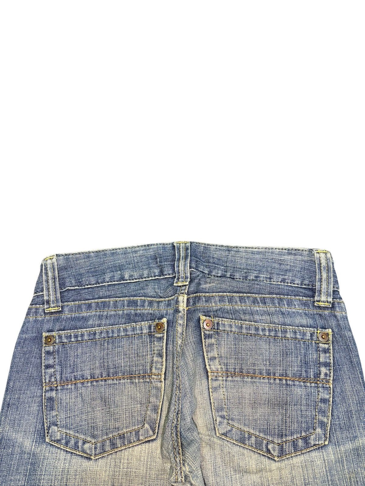 Uniqlo Vintage Uniqlo Mud Wash Distress Low Rise Flare Jeans Size 29" - 4 Thumbnail