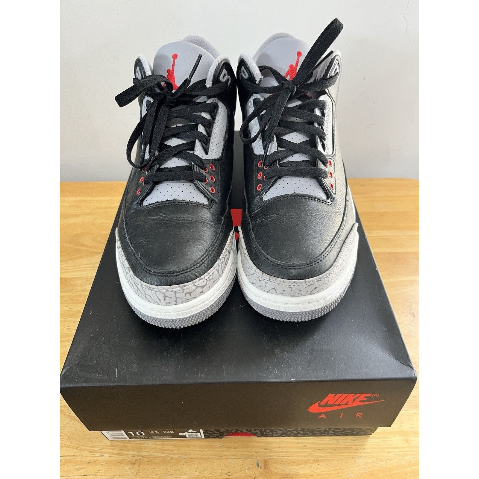 Jordan Brand Size 10 - Air Jordan 3 Retro OG 2024 Black Cement Size US 10 / EU 43 - 4 Thumbnail