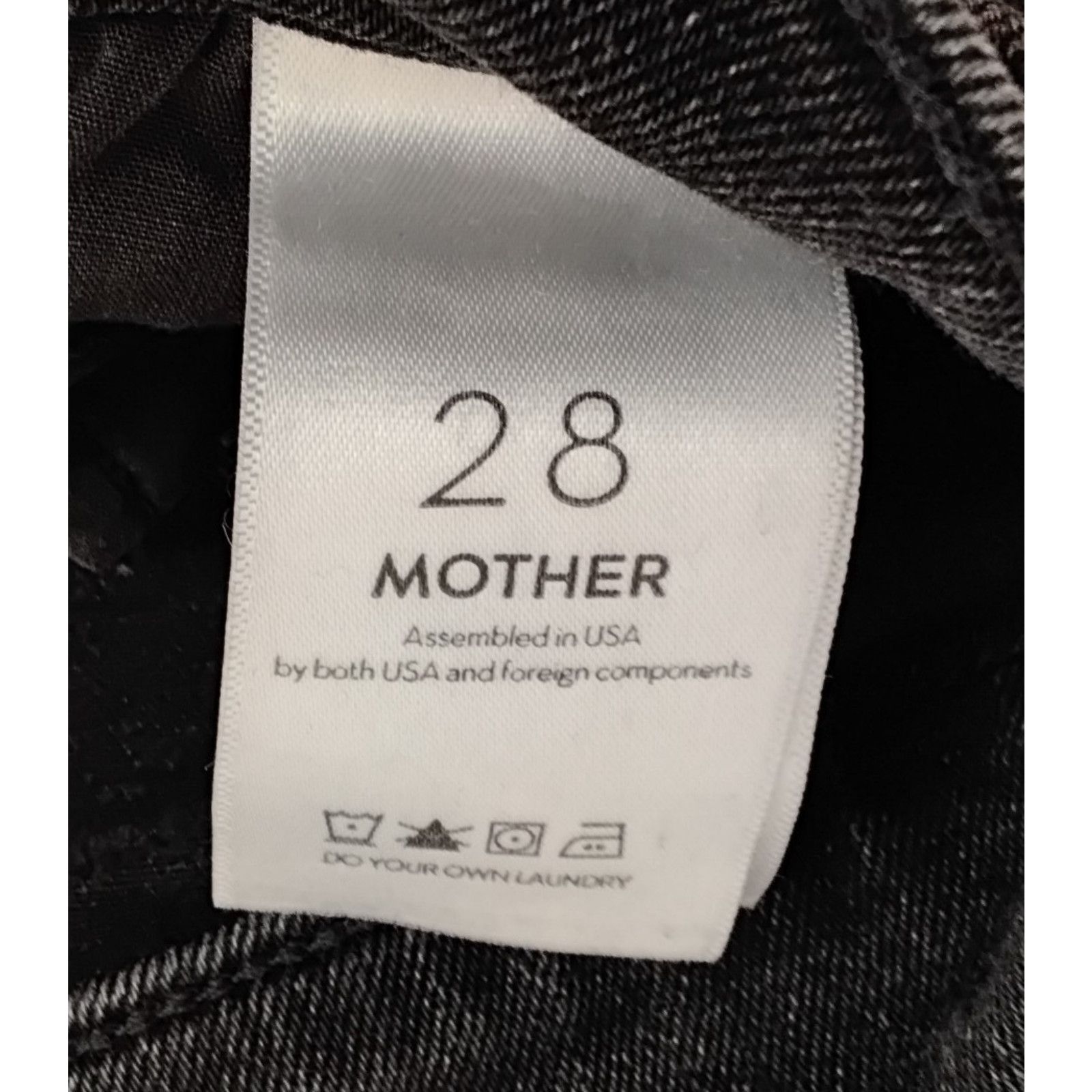 MOTHER Mother The Weekender Fray Jean Women's 28x30 Black Dark Wash Size 28" / US 6 / IT 42 - 8 Thumbnail