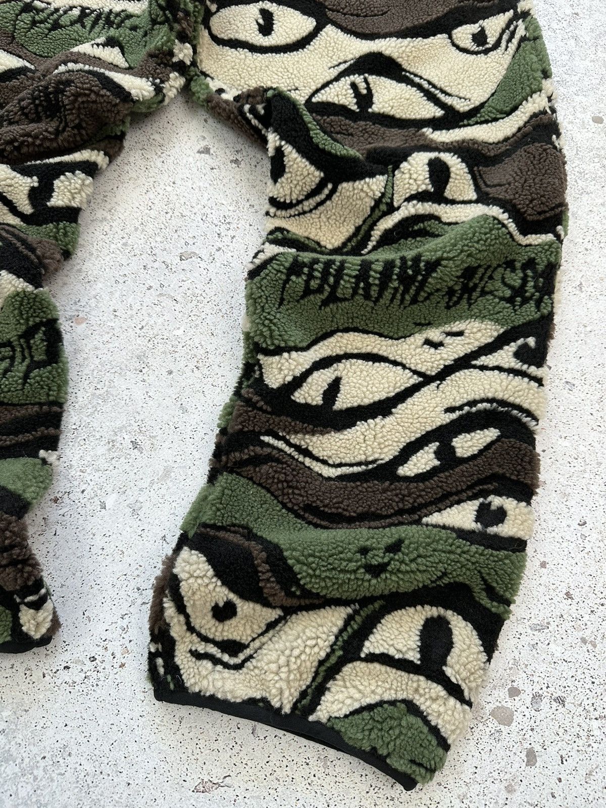 Adidas Fucking Awesome FA Adidas Sherpa Fleece Pants Eye Camo Men M Size US 32 / EU 48 - 4 Thumbnail