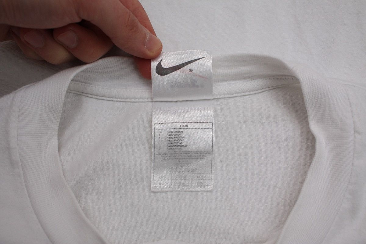 Nike Vintage Nike Big Swoosh Tee Size US XXL / EU 58 / 5 - 5 Thumbnail