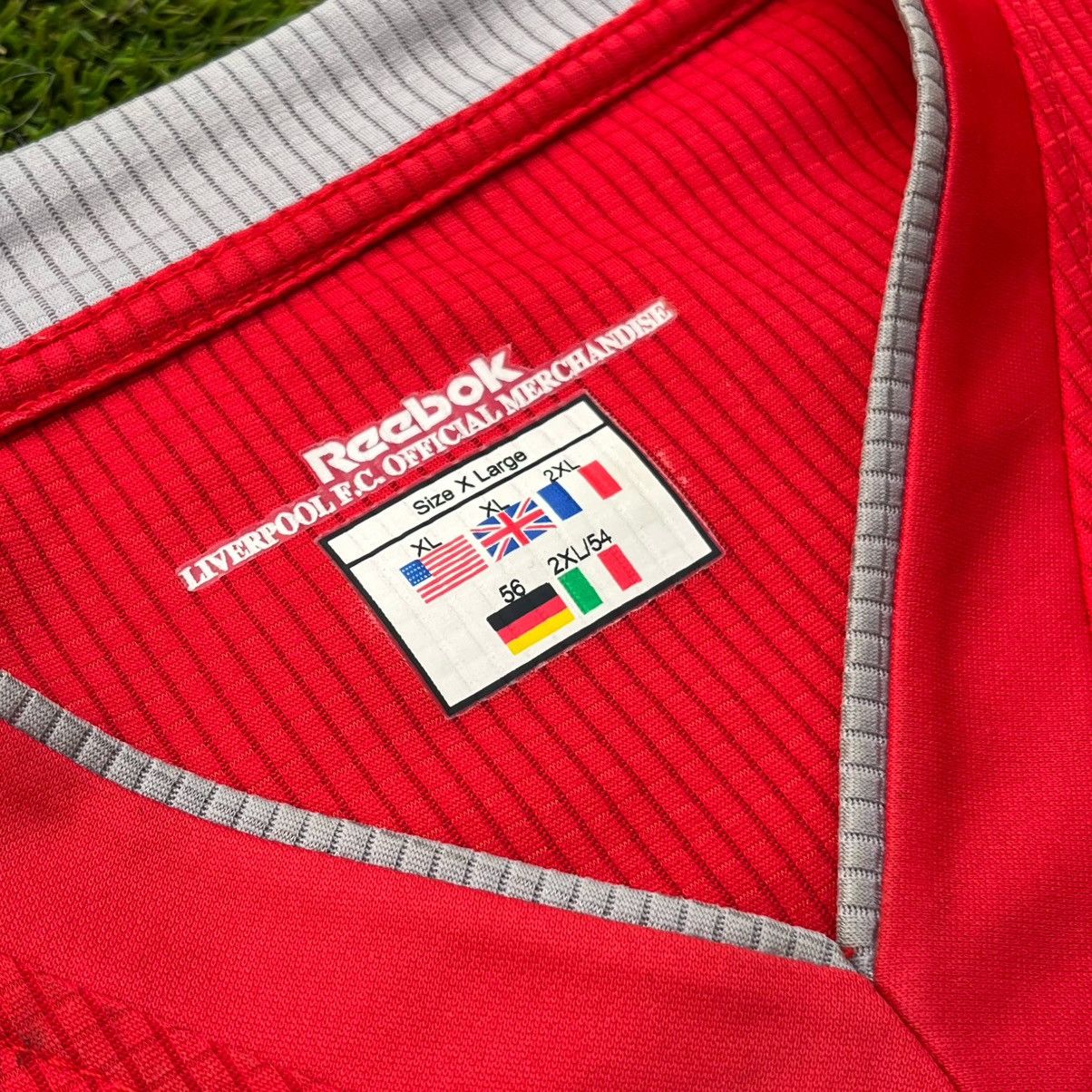 Reebok Liverpool FC Home Shirt 2003/04 – Reebok x Carlsberg Size US L / EU 52-54 / 3 - 7 Thumbnail