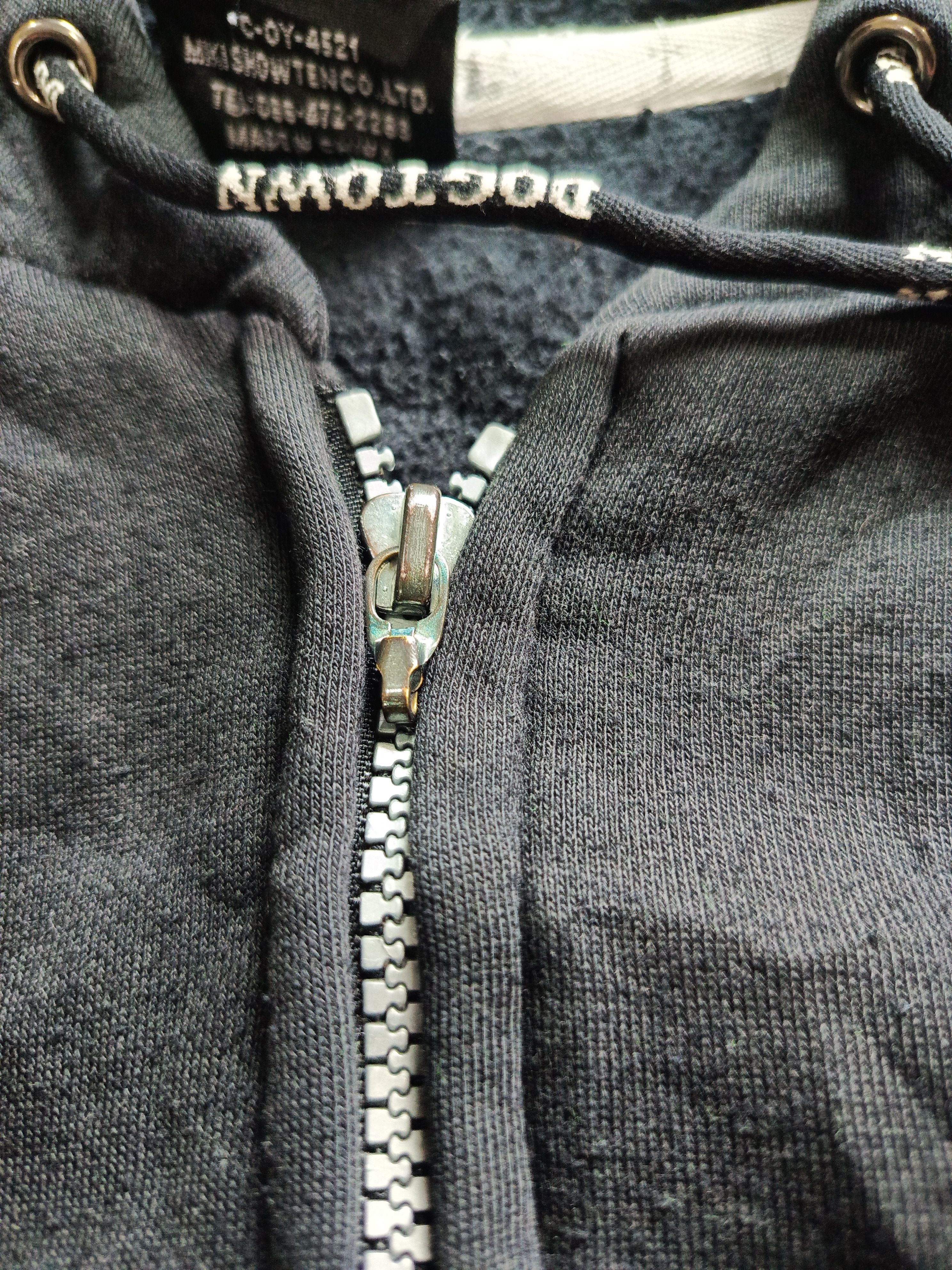 Dogtown Rare dogtown black dragon side tape hoodie Size US XL / EU 56 / 4 - 9 Thumbnail