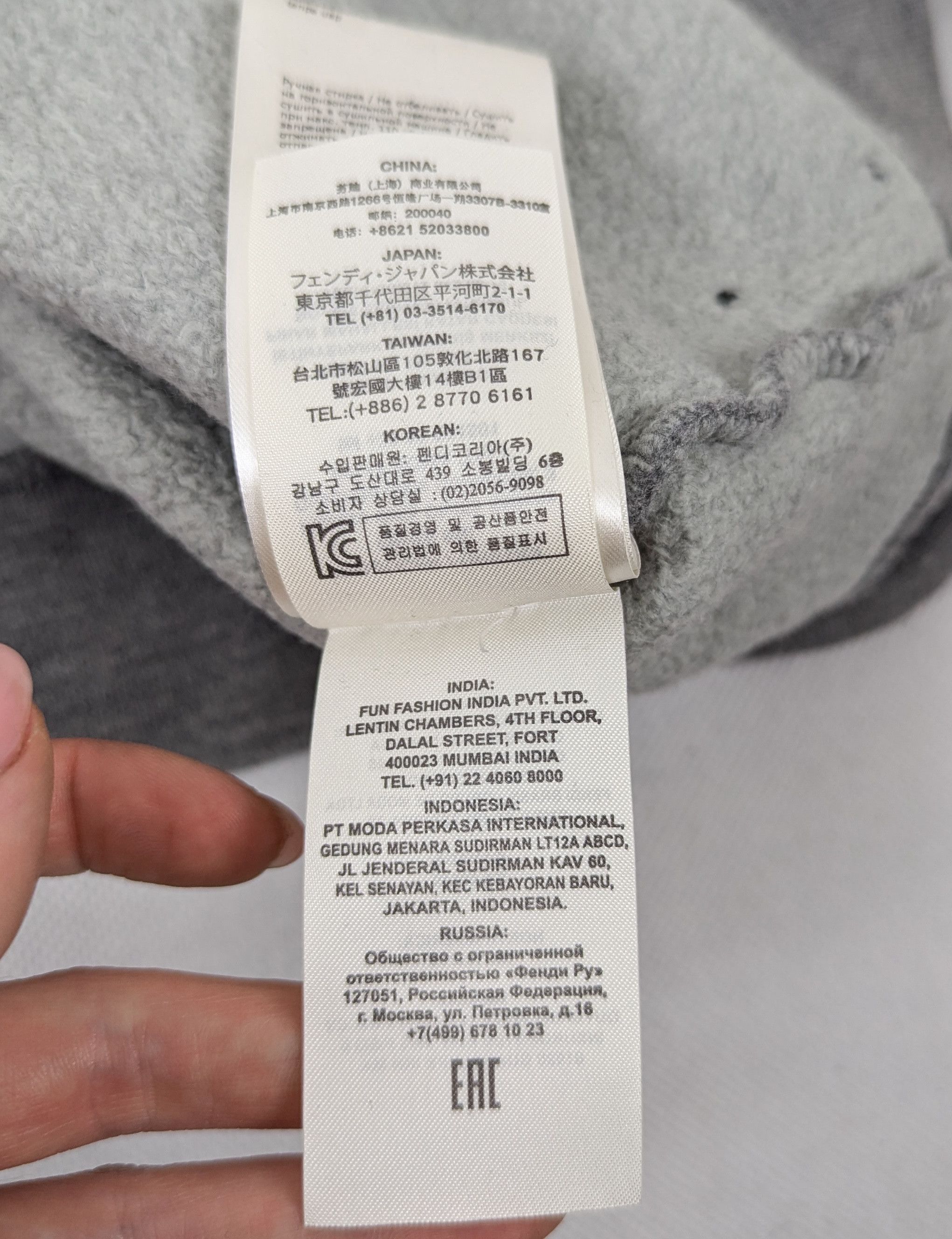 Fendi Fendi bugs eye grey pink studded sweatshirt iconic monster Size XL / US 12-14 / IT 48-50 - 11 Thumbnail