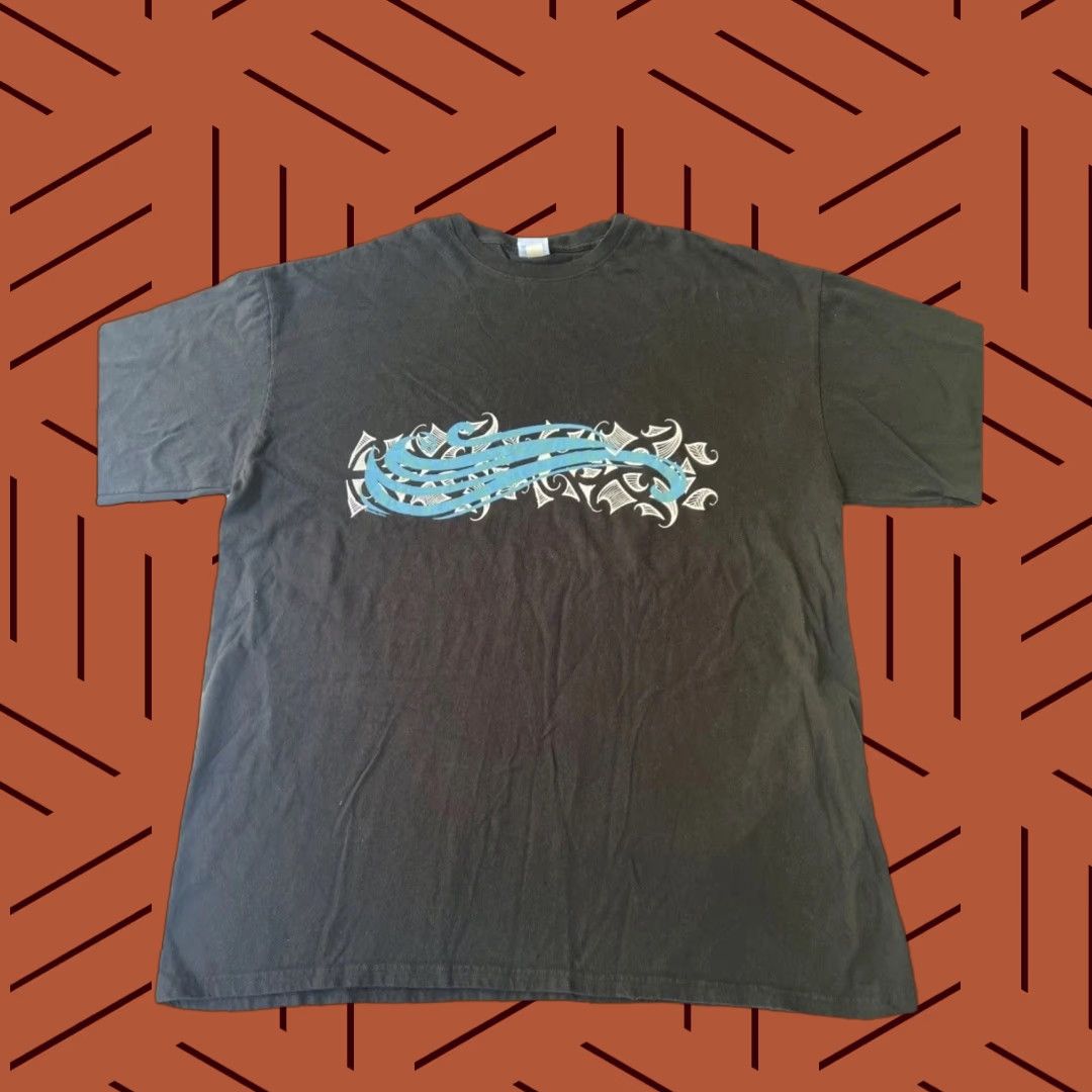 Vintage VINTAGE Crazy Shirts Surfer Shirt 2XL Black Graphic Print Adult Mens Short Sleeve T-Shirt Size US XXL / EU 58 / 5 - 1 Thumbnail