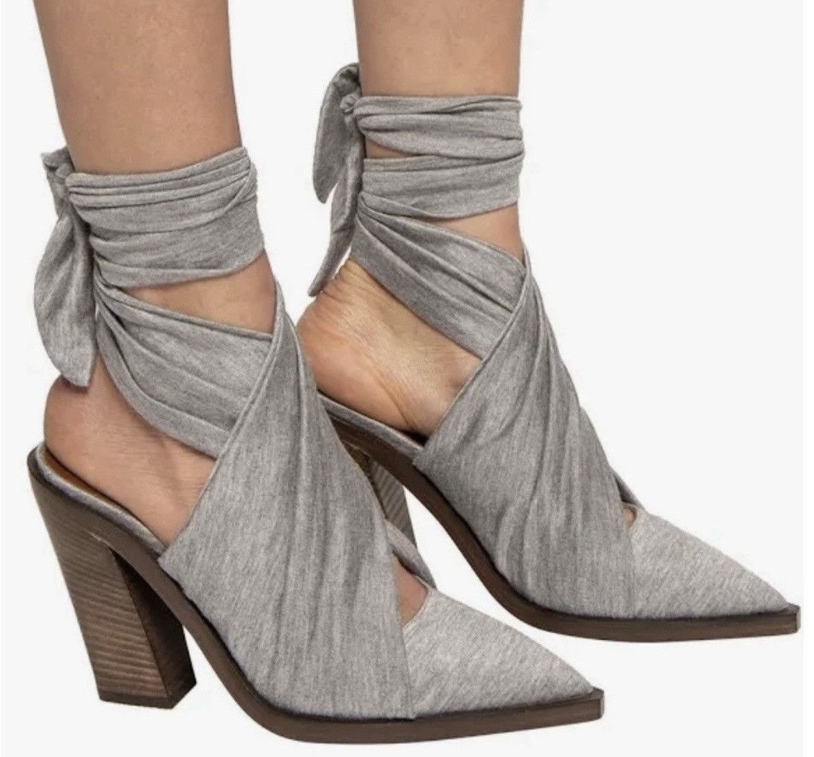Burberry Burberry Heel Size US 6.5 / IT 36.5 - 2 Thumbnail