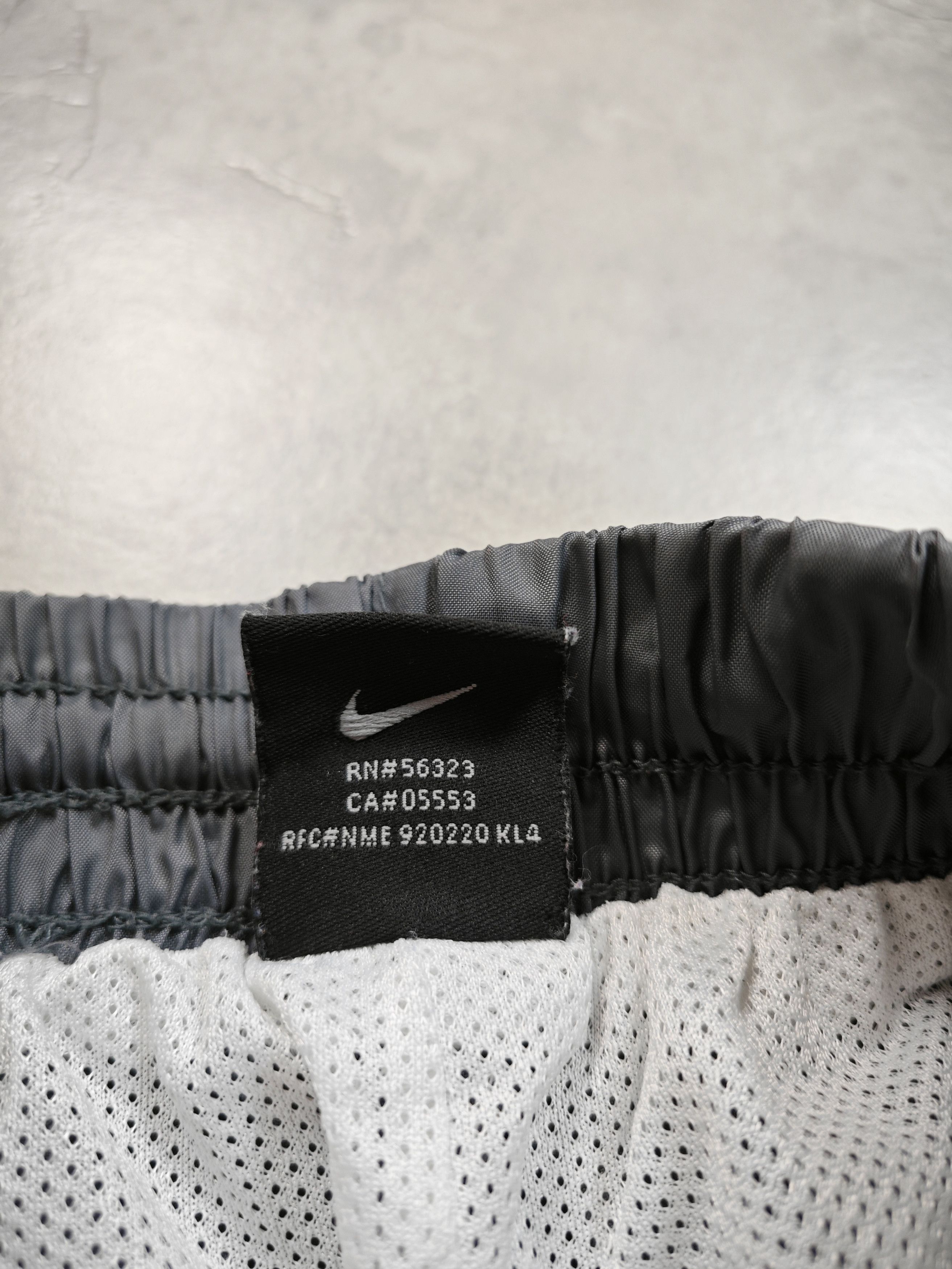 Nike Nike Vintage Track Pants Size US 33 - 8 Thumbnail