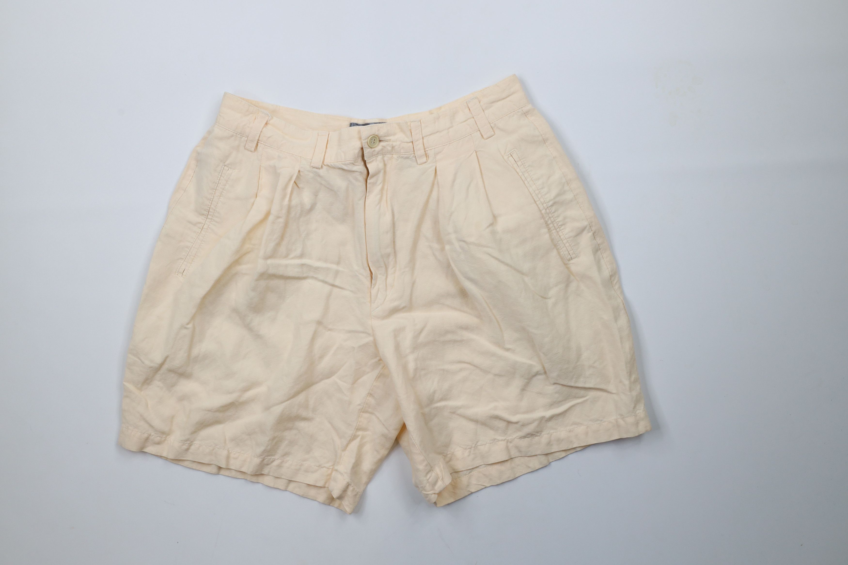 Vintage Vintage 90s Streetwear Pleated Above Knee Shorts Pale Yellow Size US 32 / EU 48 - 1 Thumbnail