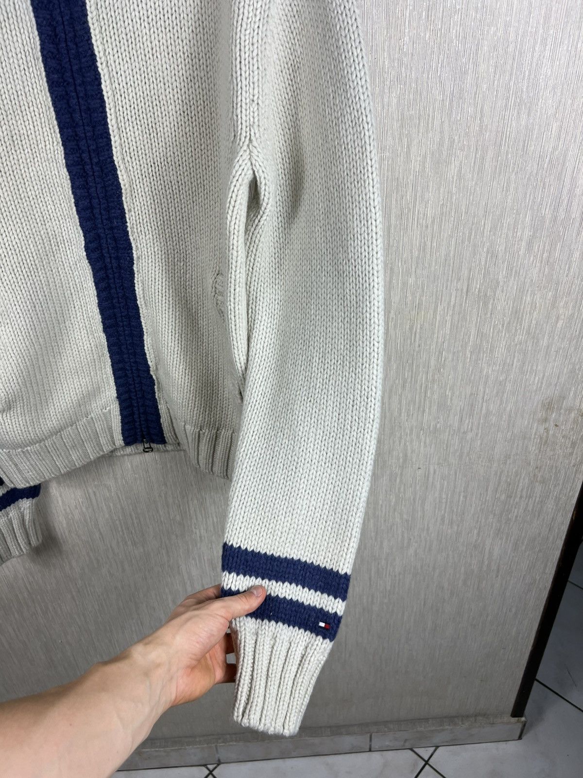 Tommy Hilfiger Vintage Tommy Hilfiger heavy knit zip wool hoodie cardigan Size US XL / EU 56 / 4 - 13 Thumbnail