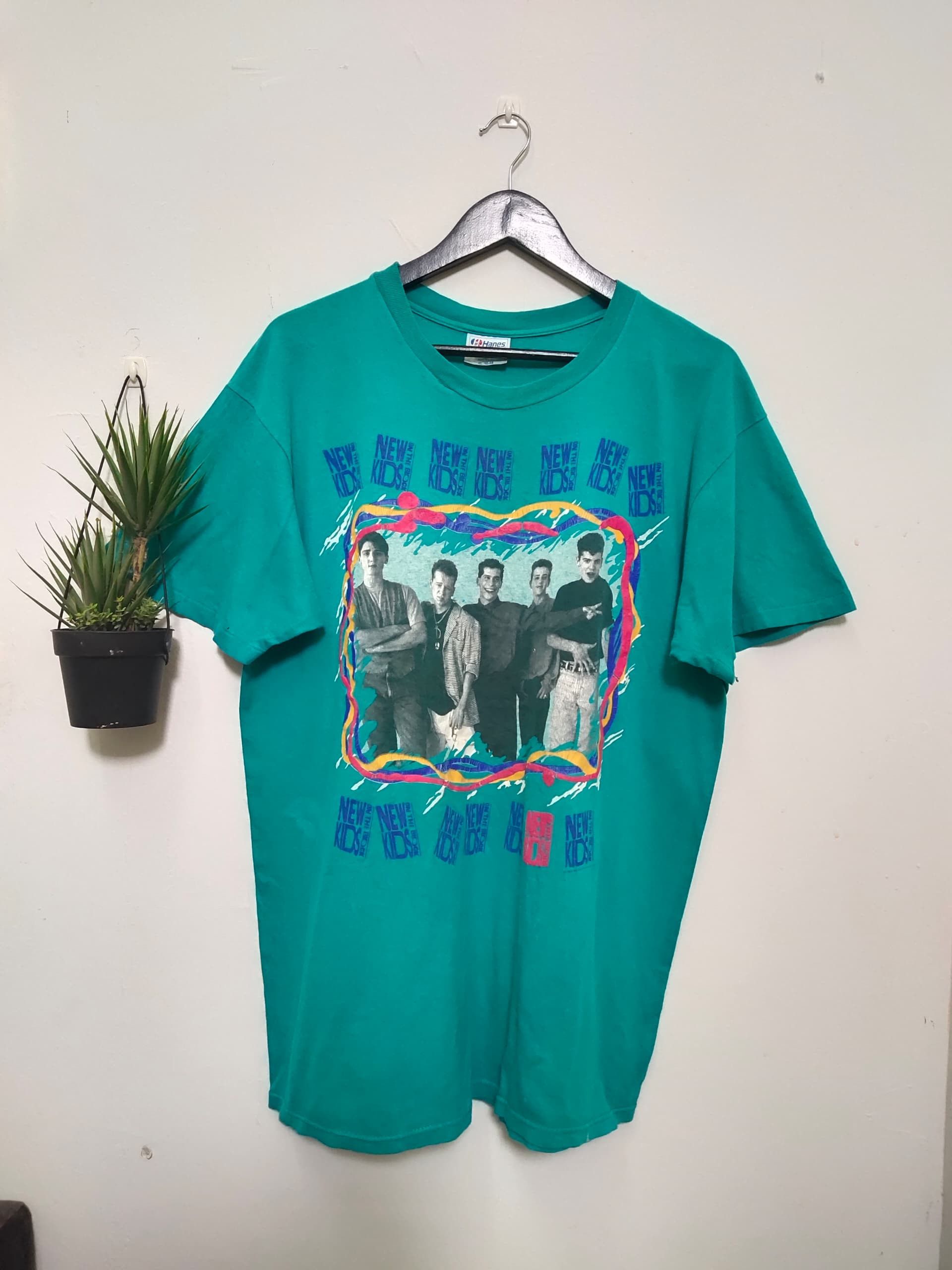 Band Tees Vintage 1989 New Kids On The Block band tshirt promo Size US XL / EU 56 / 4 - 1 Thumbnail