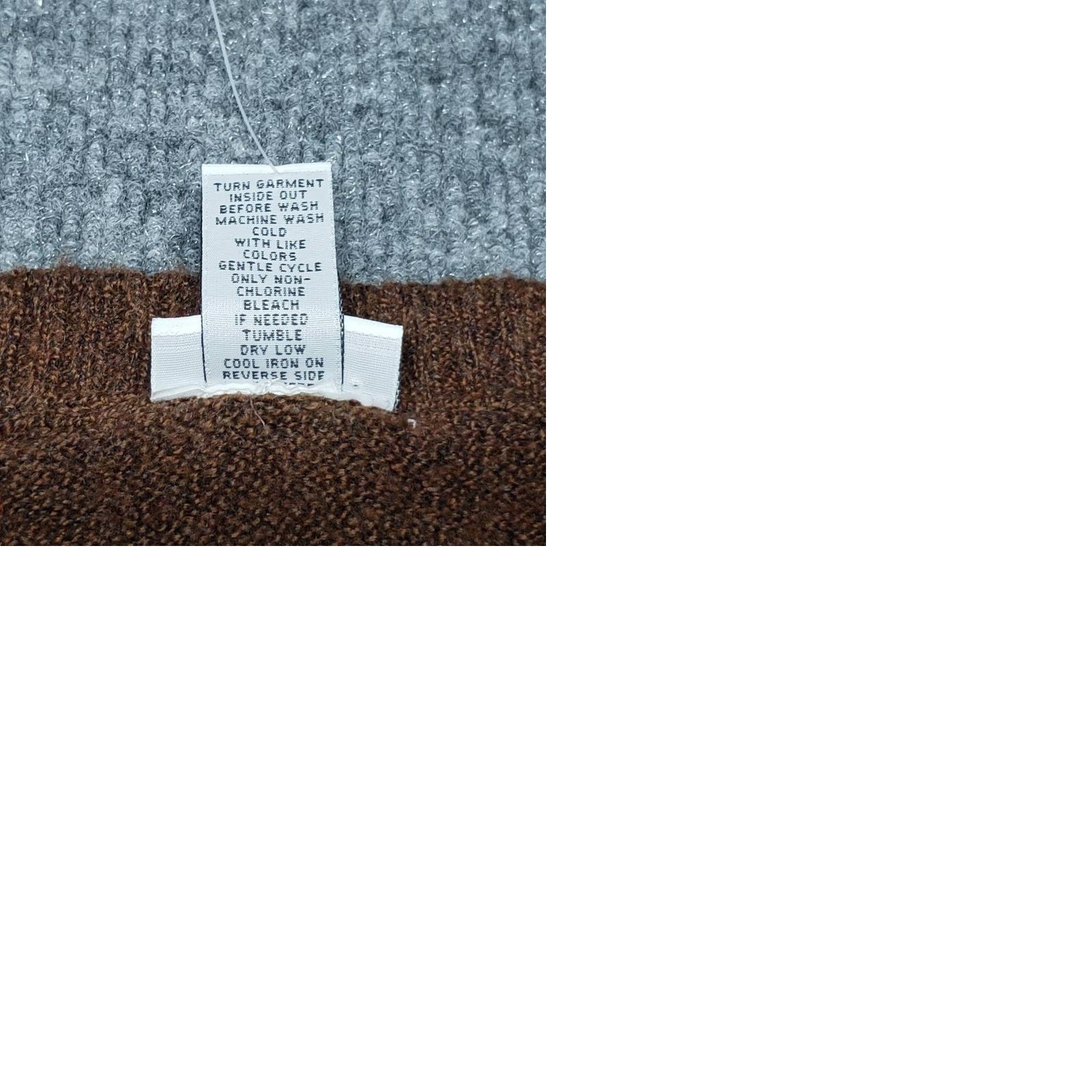 Vintage Rue21 Sweater Womens M Brown Long Sleeve V-Neck Scalloped Hem Pullover New Size M / US 6-8 / IT 42-44 - 9 Thumbnail