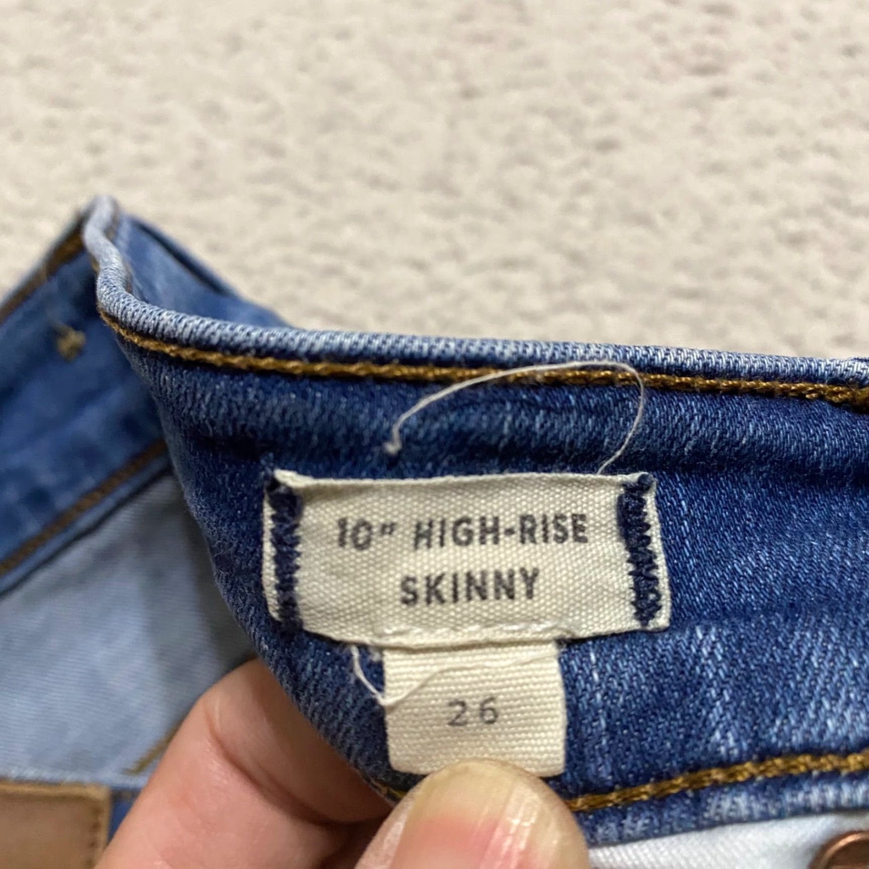 Madewell Madewell Jeans Womens 26 Blue Denim High Rise Medium Wash Skinny Distressed Size 26" / US 2 / IT 38 - 4 Thumbnail