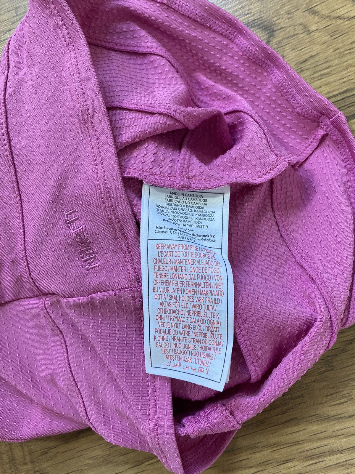 Nike 🎀CUTE CROPPED NIKE TOP MINI SWOOSH🎀 Size XS / US 0-2 / IT 36-38 - 5 Thumbnail