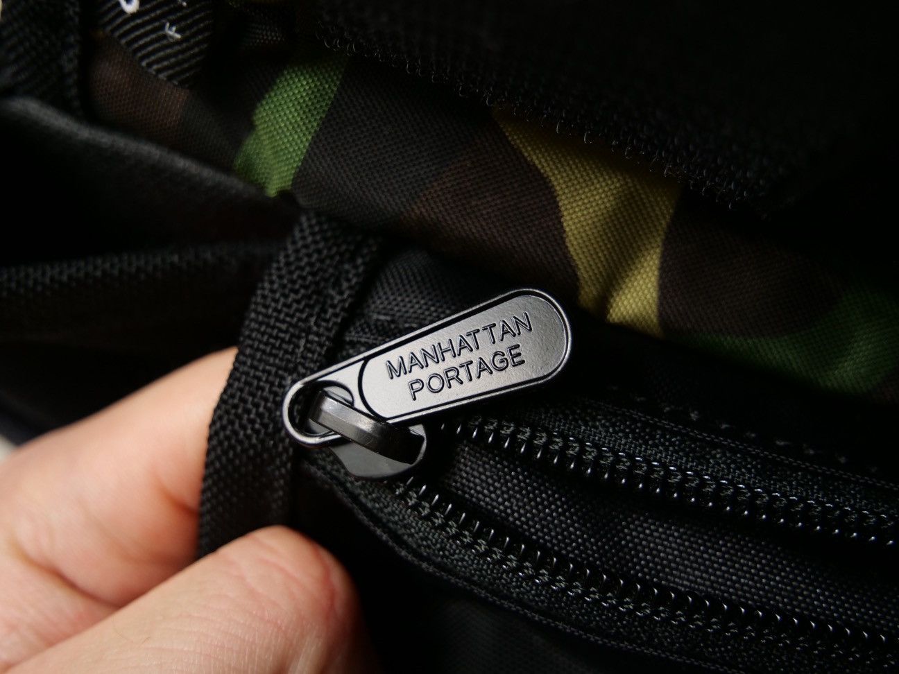 Manhattan Portage Undercover Chaos Balance Messenger Shoulder Bag Size ONE SIZE - 6 Thumbnail