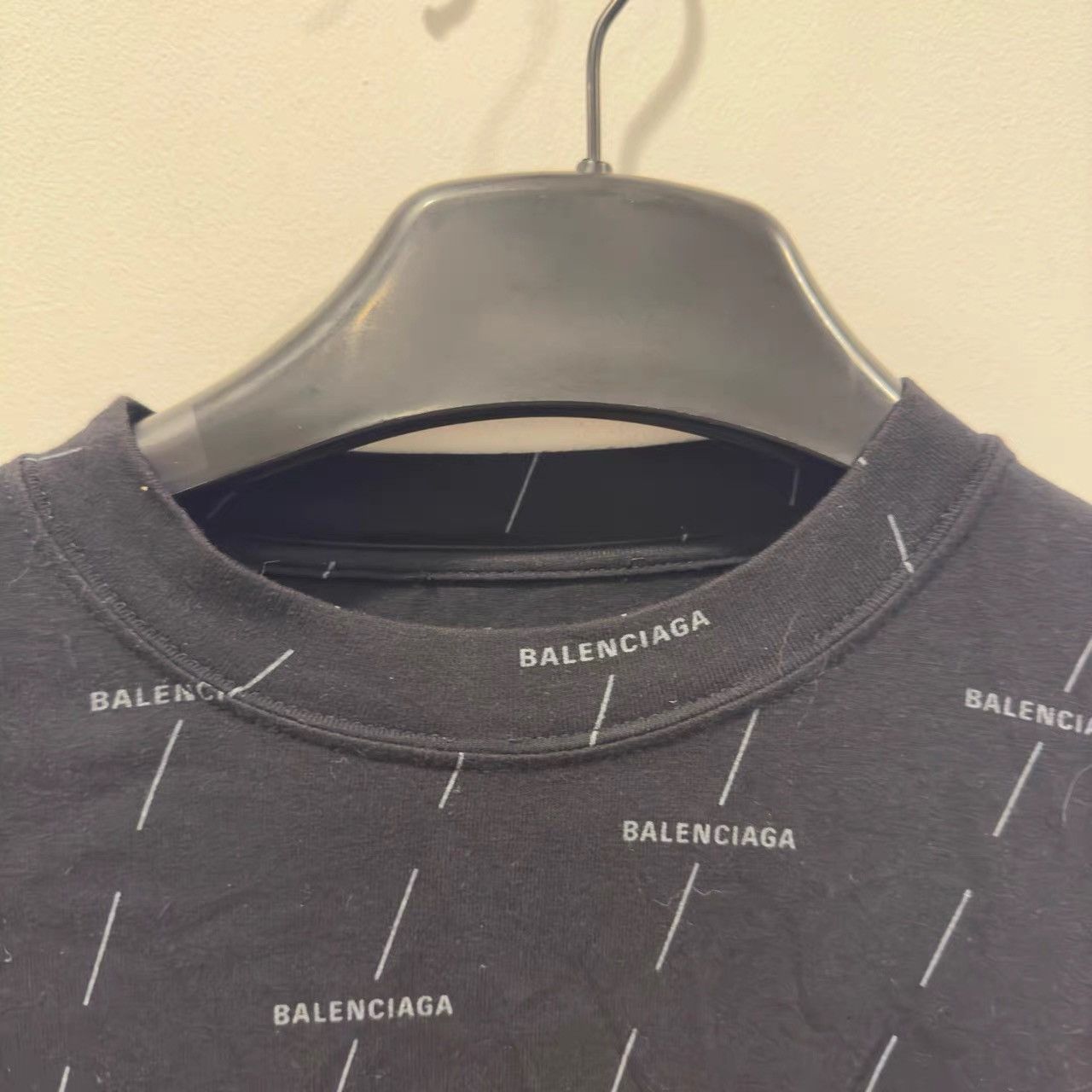 Balenciaga Balenciaga Black Logo All-over Long Sleeve K28 Size US S / EU 44-46 / 1 - 4 Thumbnail