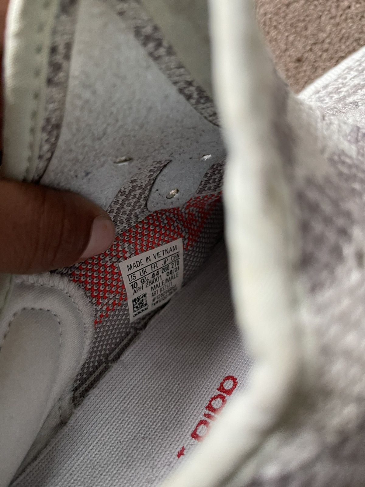 Yeezy YEEZY BOOST 350 V2 Size US 10 / EU 43 - 8 Thumbnail