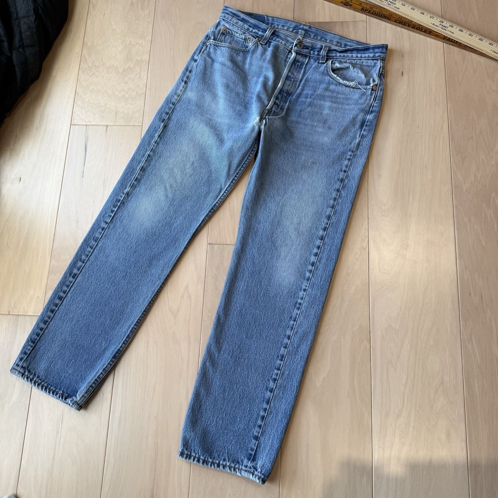 Levi's Vintage Levis 501 Jeans 32 Straight Leg 80s Denim Workwear Size US 32 / EU 48 - 13 Thumbnail